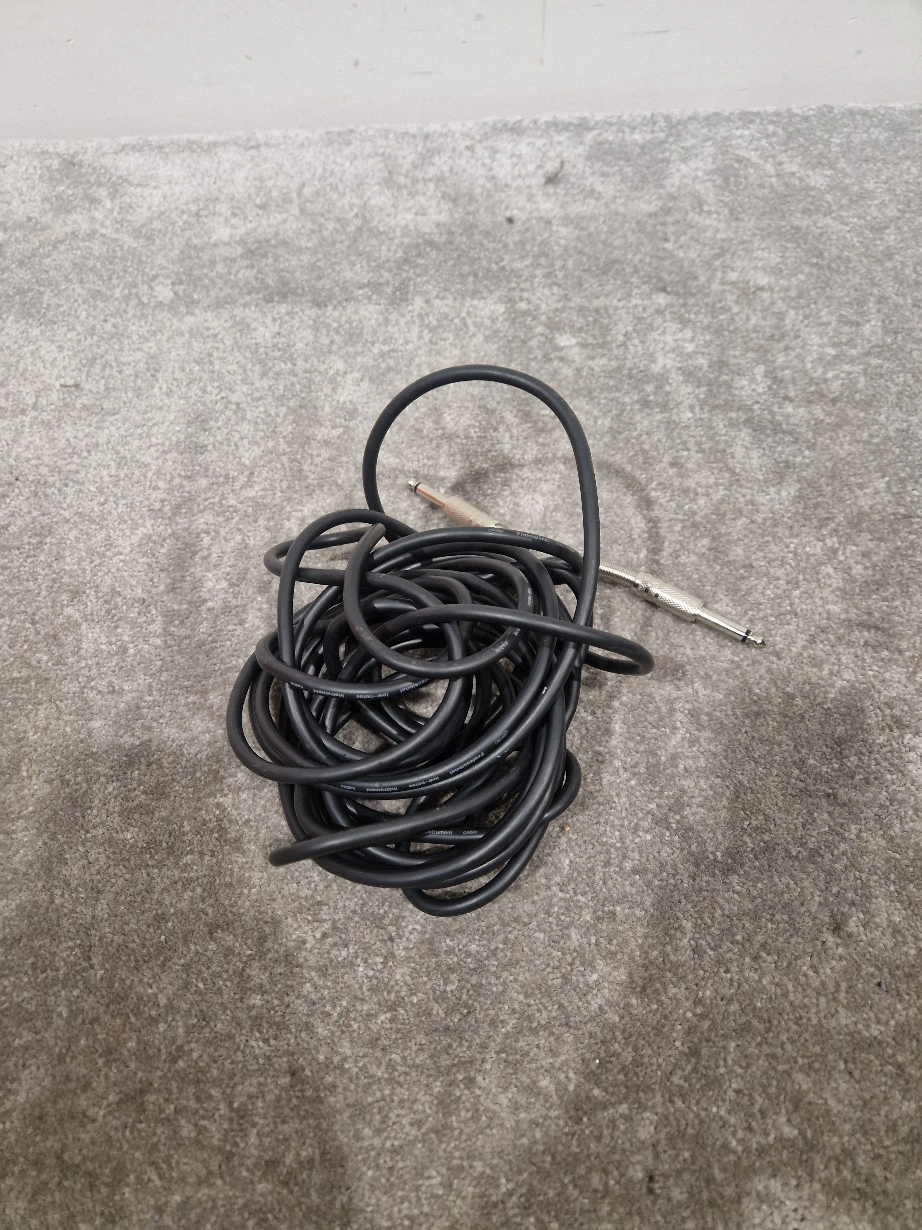 JOB-LOT OF Guitar/Speaker Jack Cables - 36X Multicoloured Audio Cables - Mixed Brands - Good - Image 8