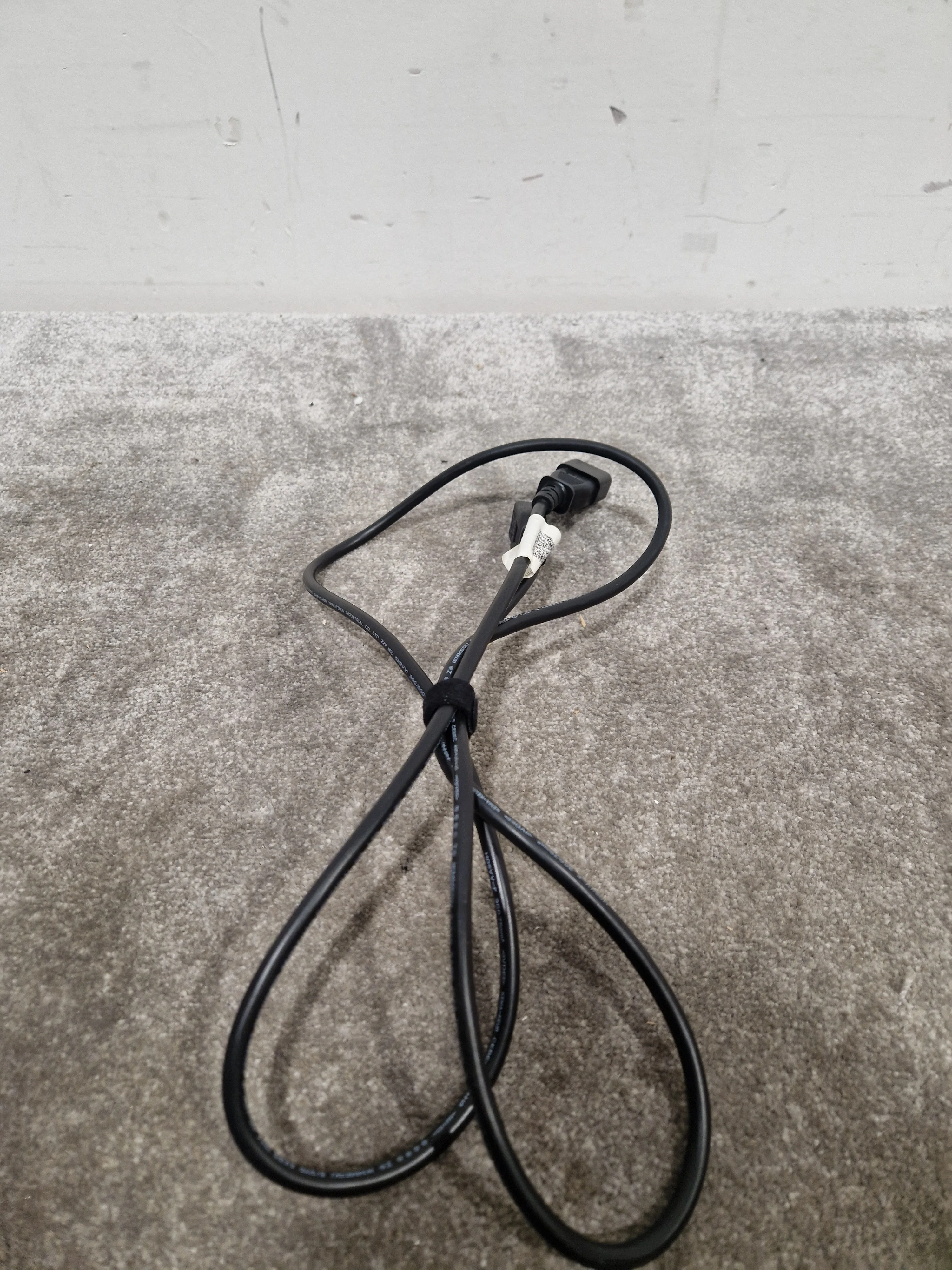 Job-Lot OF Kettle Lead Adapters - Black X7 – Kettle Lead Adapter - Excellent - Image 10