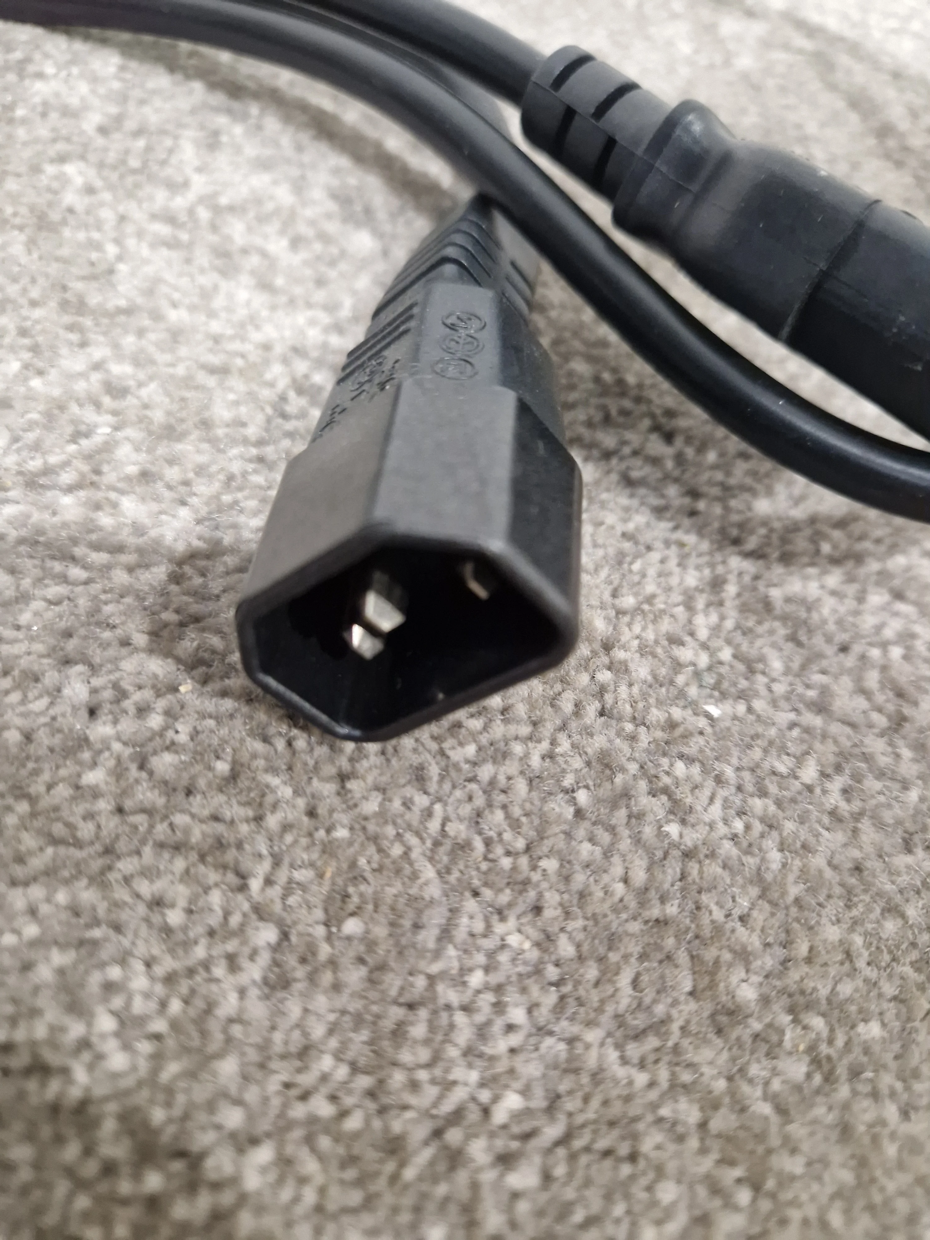 Job-Lot OF Kettle Lead Adapters - Black X7 – Kettle Lead Adapter - Excellent - Image 3
