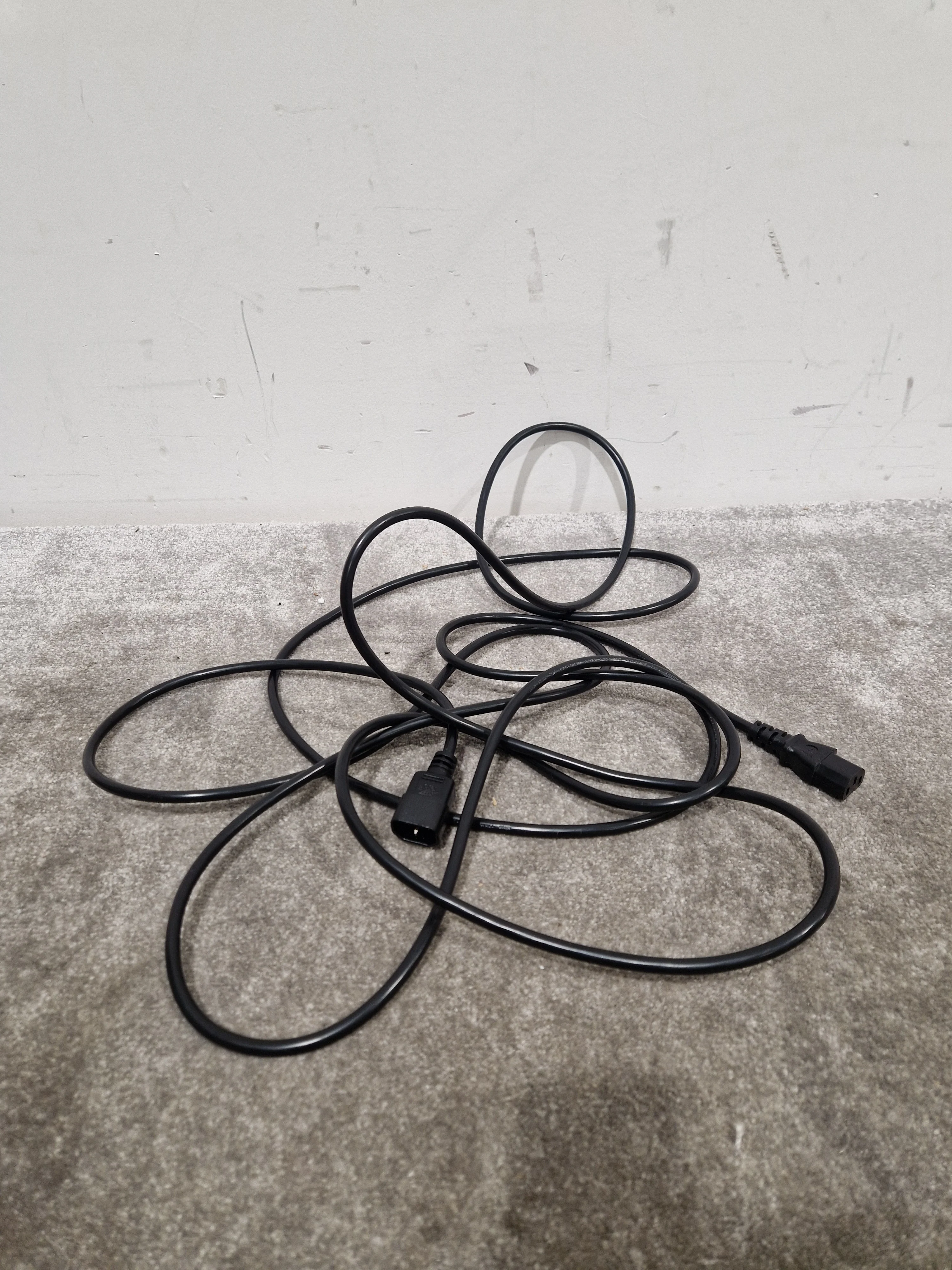 Job-Lot OF Kettle Lead Adapters - Black X7 – Kettle Lead Adapter - Excellent - Image 6