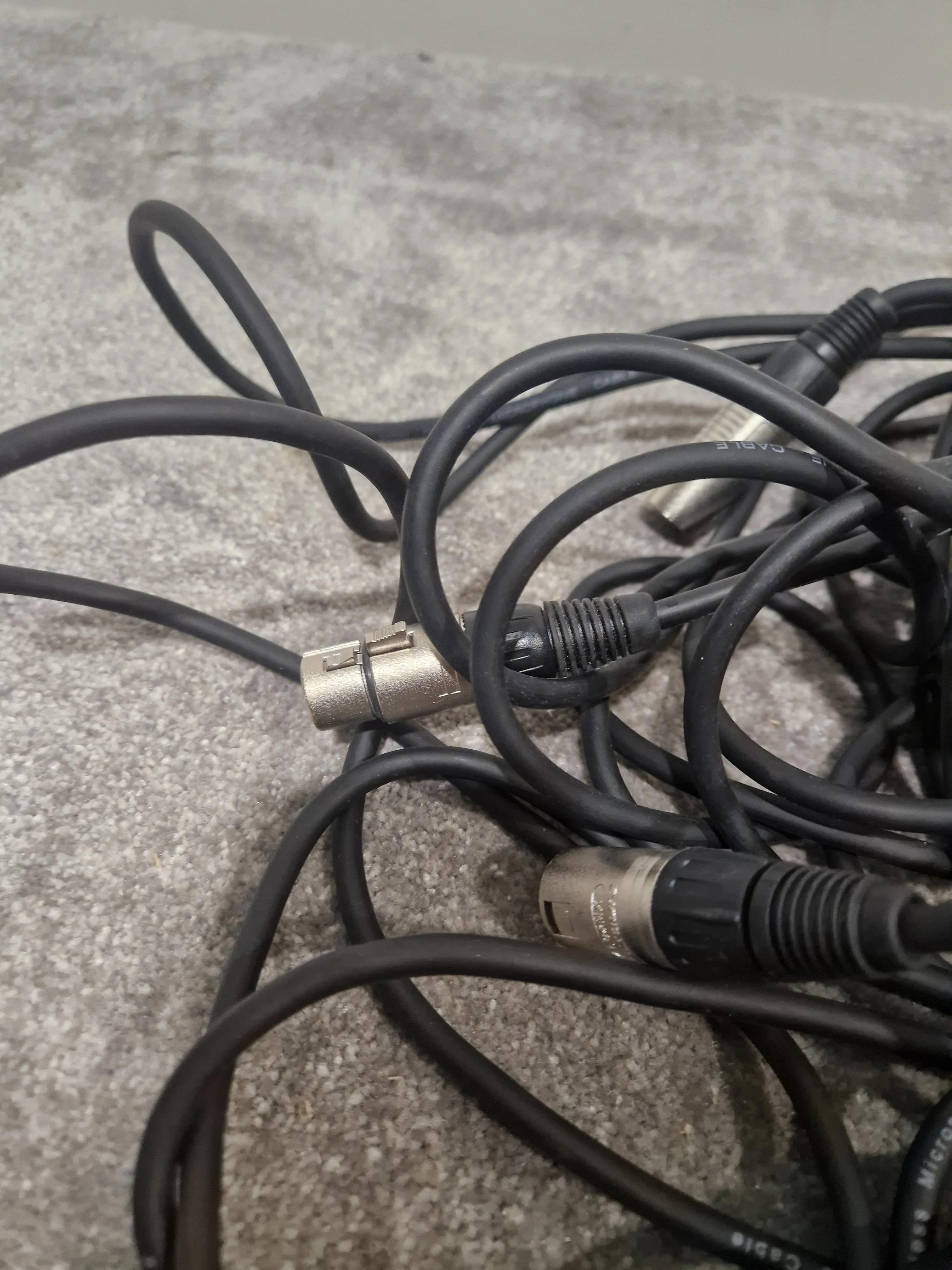 Job Lot Of Microphone Cables - Multicoloured X 25 – Microphone Cable - Excellent - Image 18