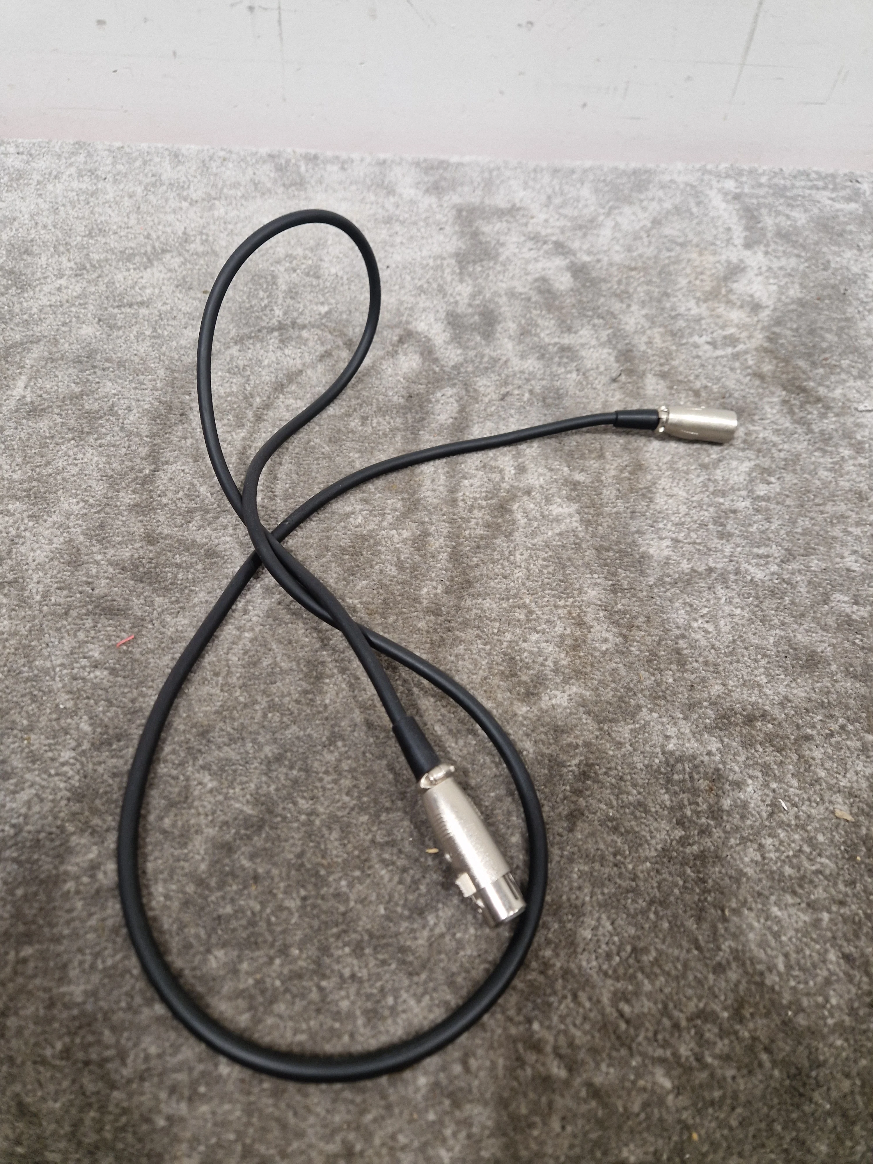 Job-Lot of XLR cables x10 Multicoloured - Excellent - Image 10
