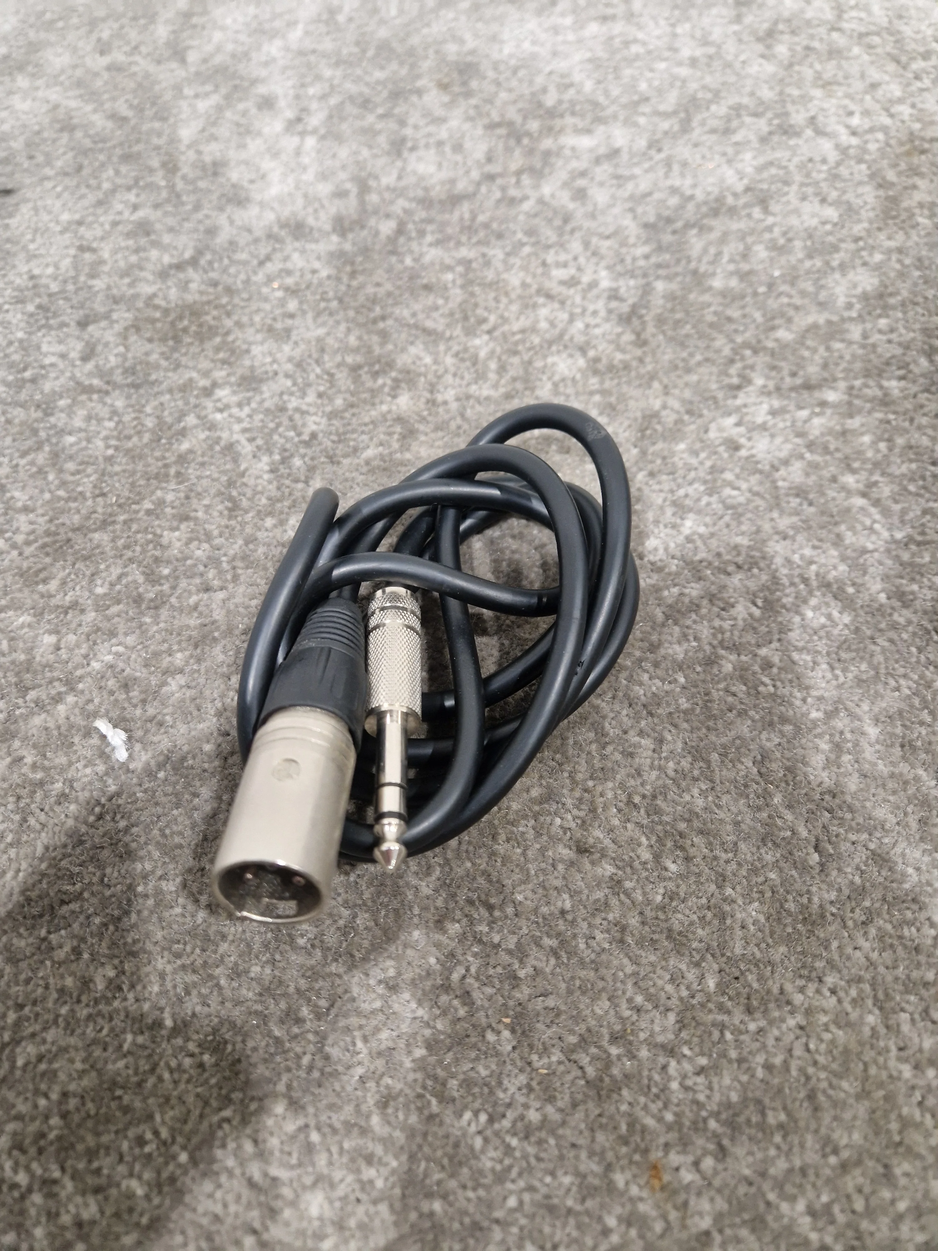 Set of 6 XLR to Jack Audio Cables - Mixed Stereo & Mono Leads - Good - Image 11