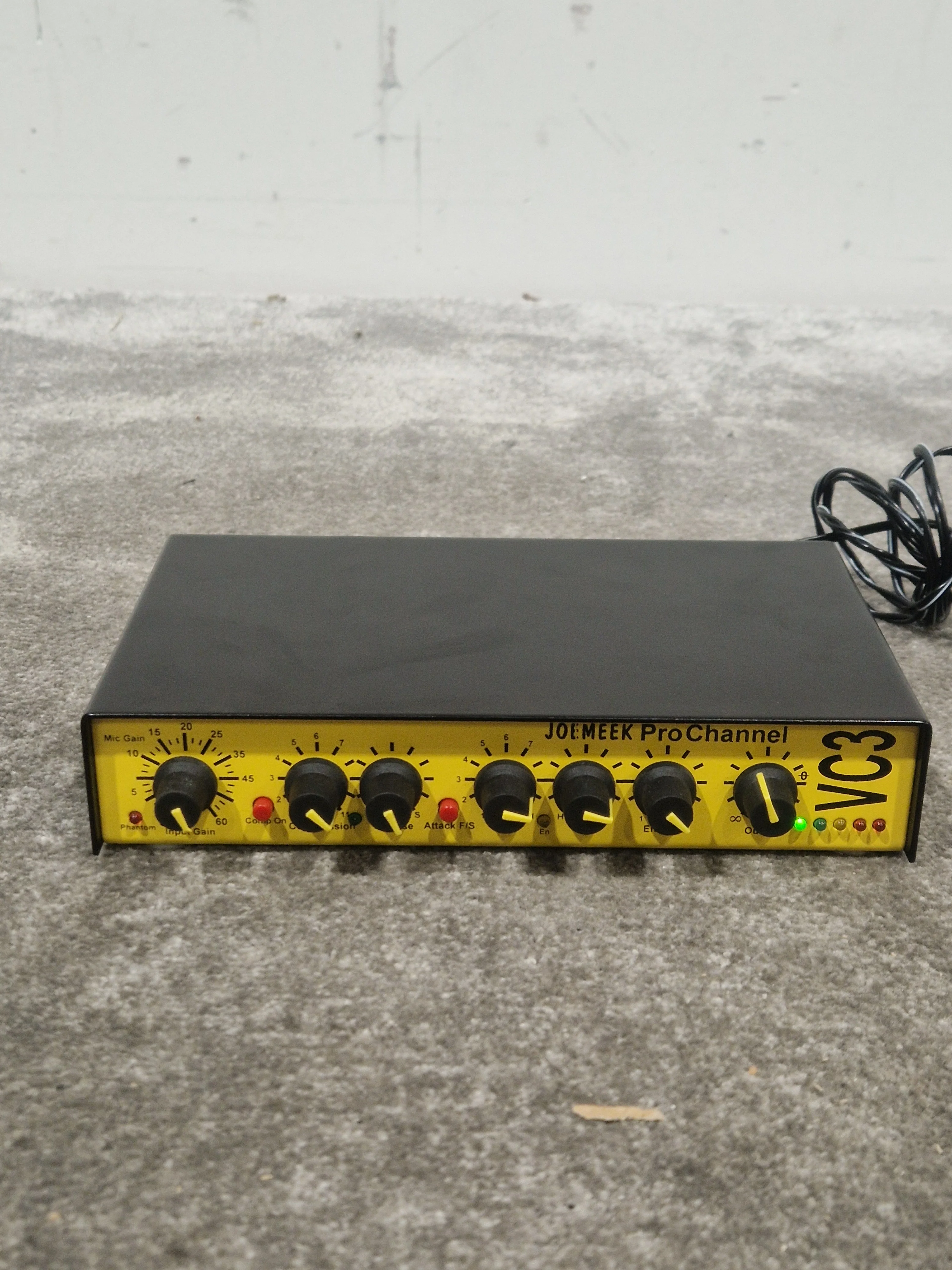 Joe Meek Pro Channel VC3 - Studio Quality Preamp - Excellent w/ Power Supply - Image 14