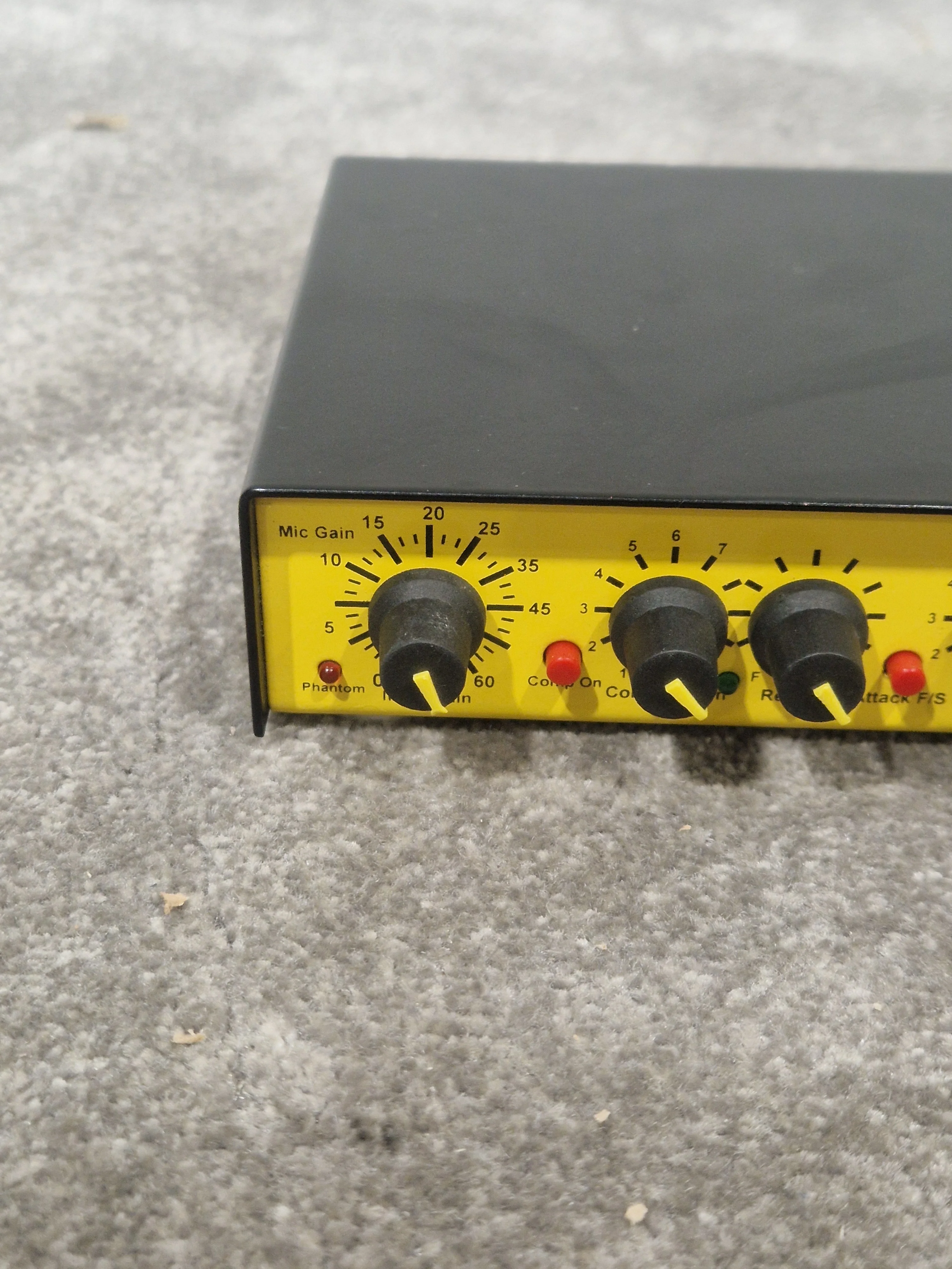 Joe Meek Pro Channel VC3 - Studio Quality Preamp - Excellent w/ Power Supply - Image 6