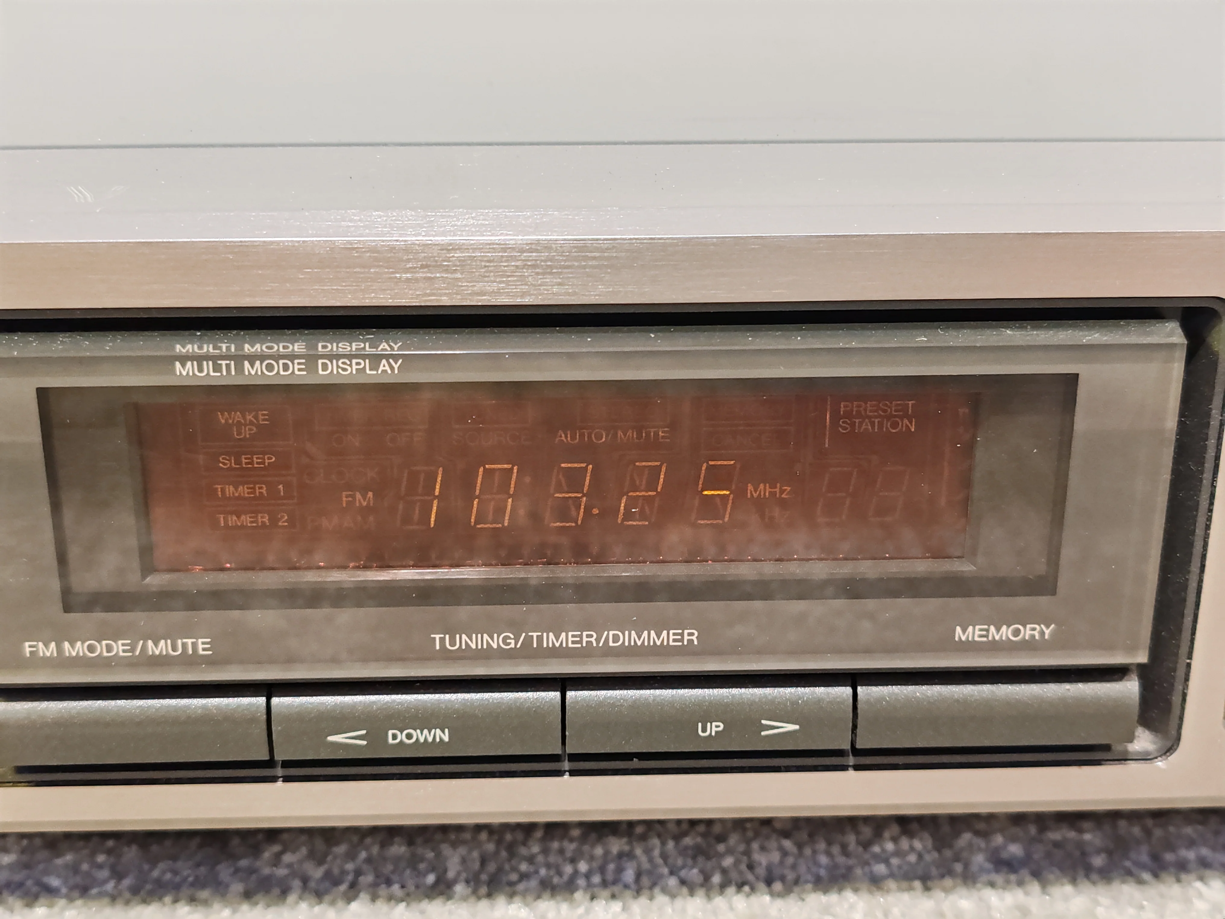 JVC FX-535L Vintage Tuner – w/ Manual & Antenna – Very Good - Image 4