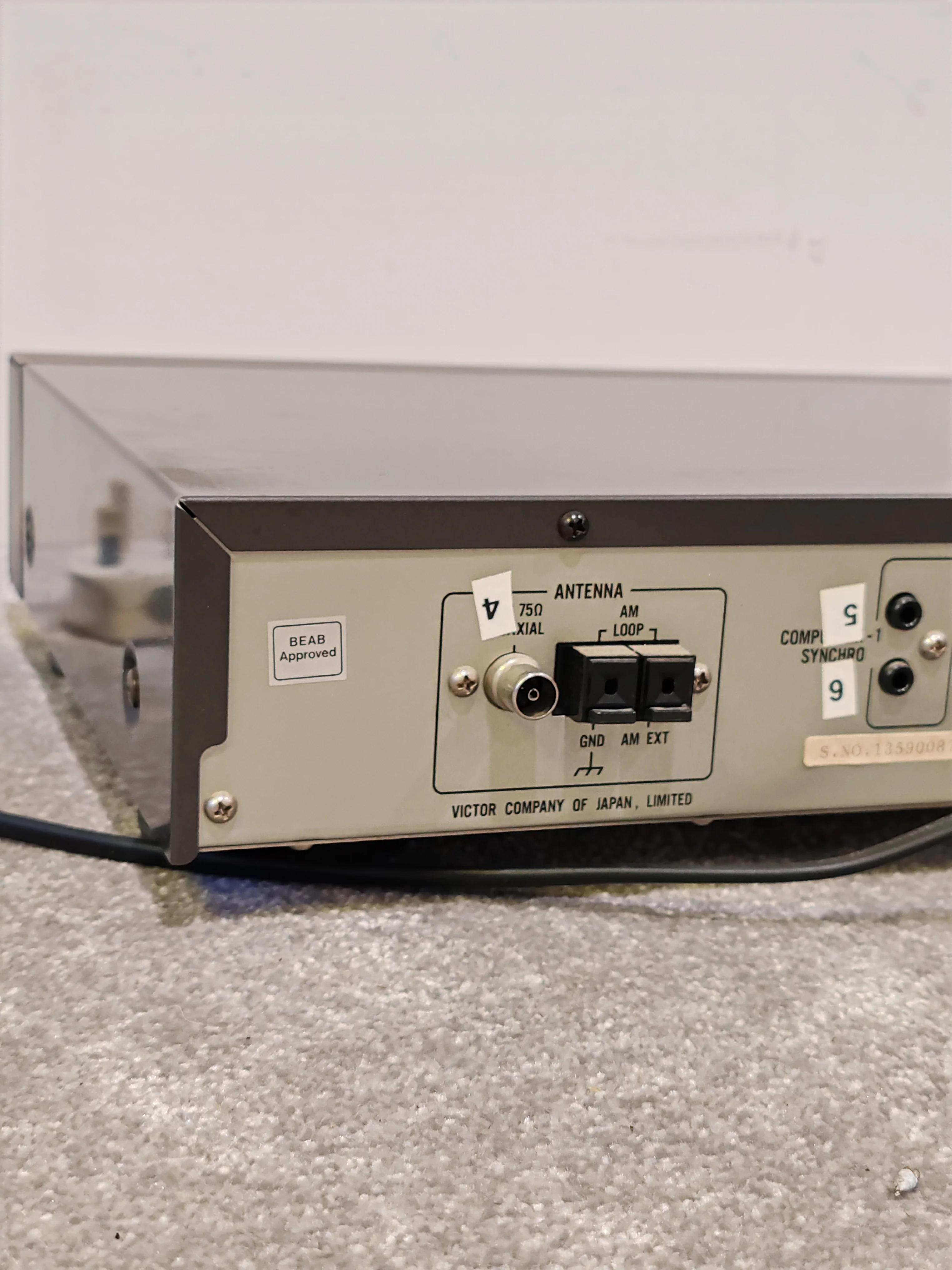 JVC FX-535L Vintage Tuner – w/ Manual & Antenna – Very Good - Image 7