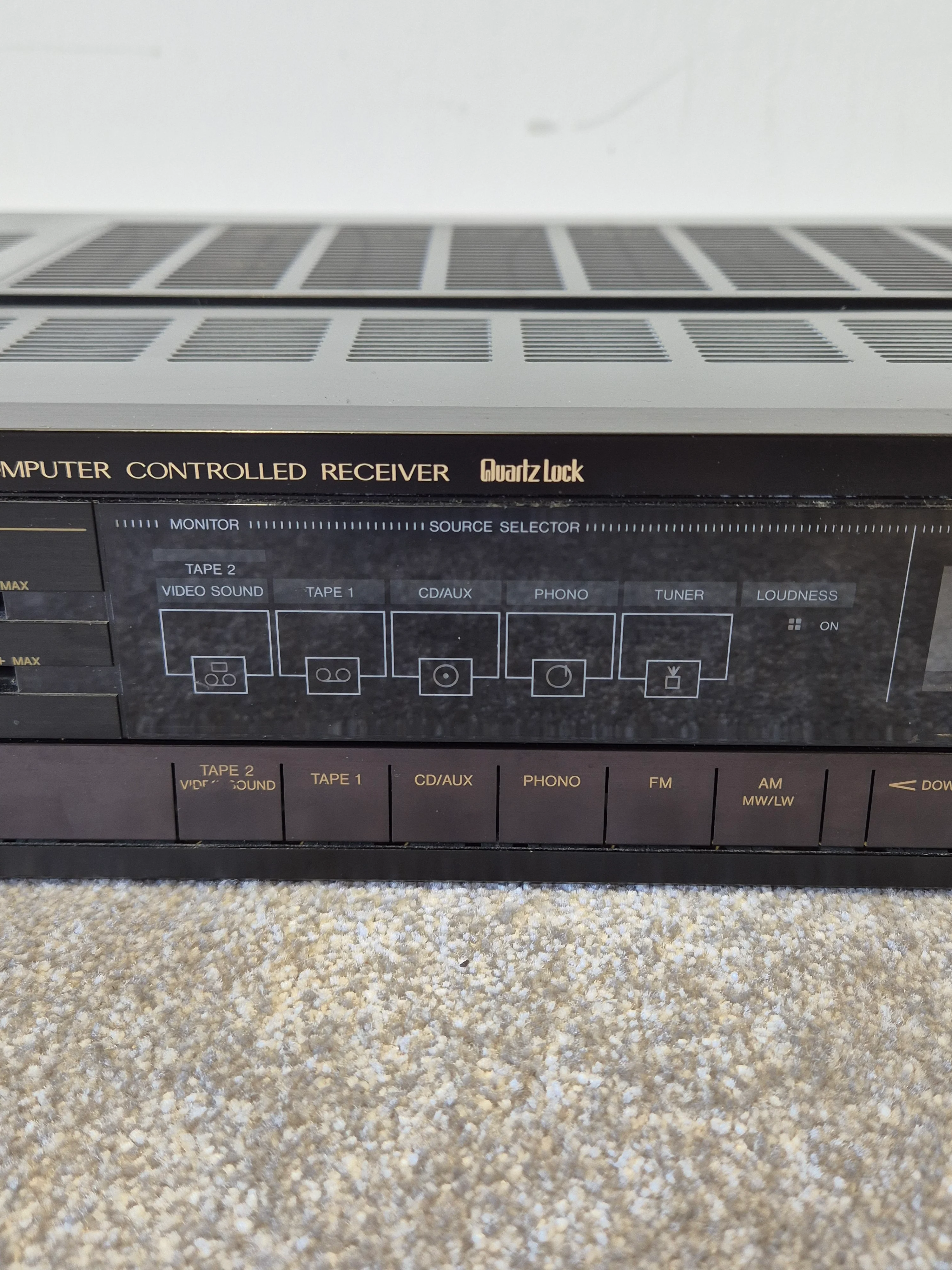 JVC RX-250 - Solid-State Amplifier and Stereo Receiver - Image 4