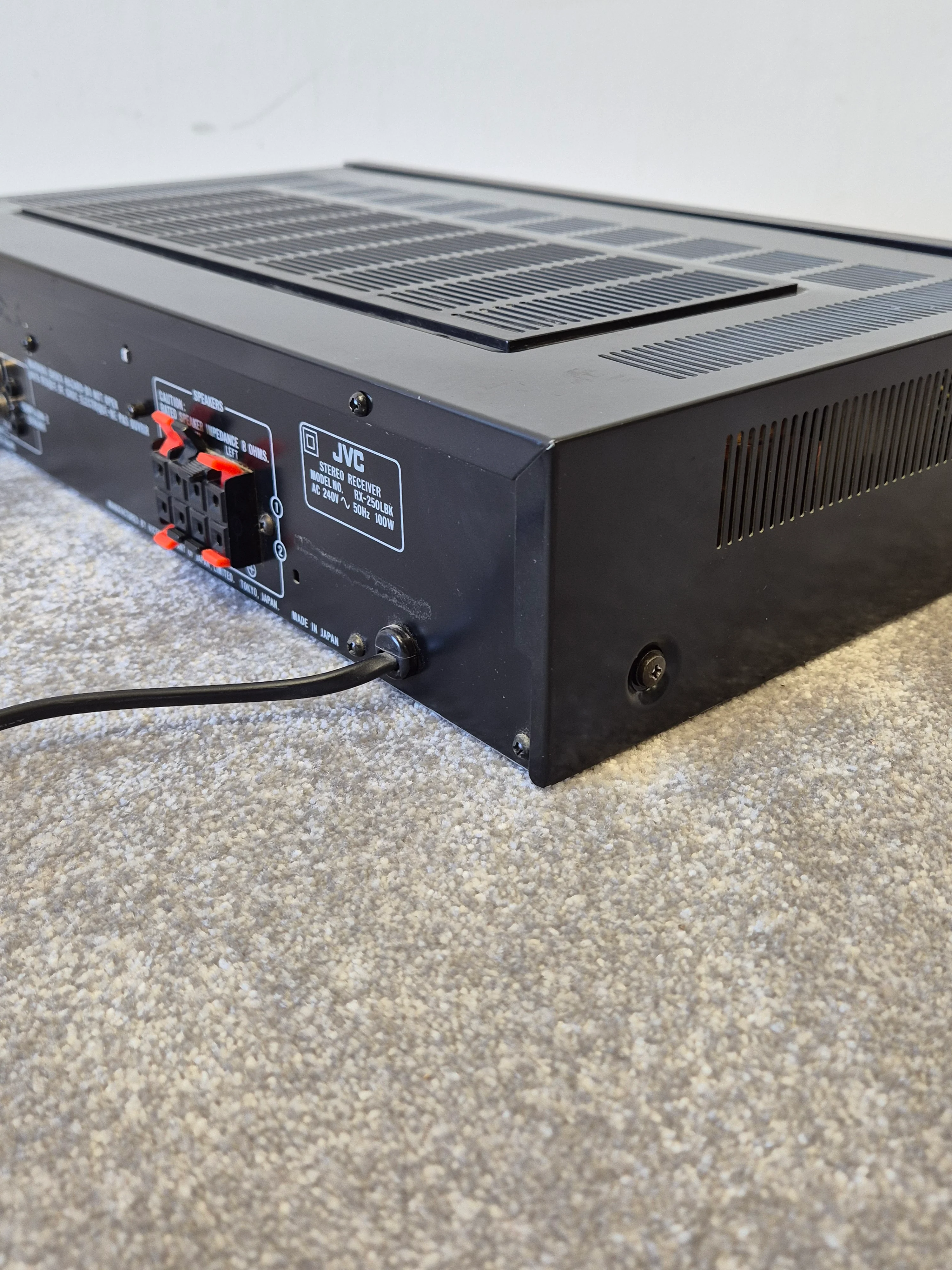JVC RX-250 - Solid-State Amplifier and Stereo Receiver - Image 7