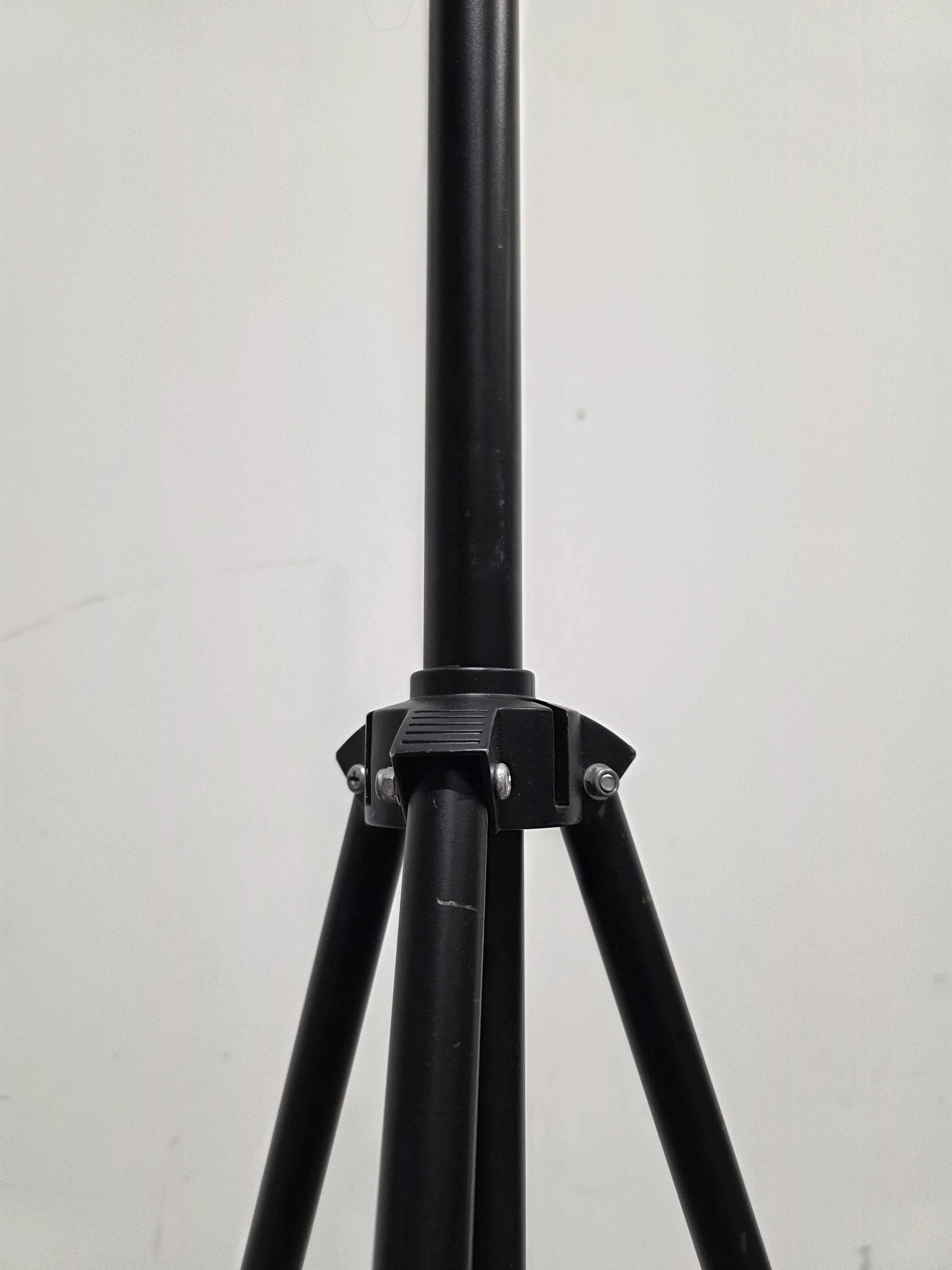 Kam - Tripod Stand - Black - Good - Image 5