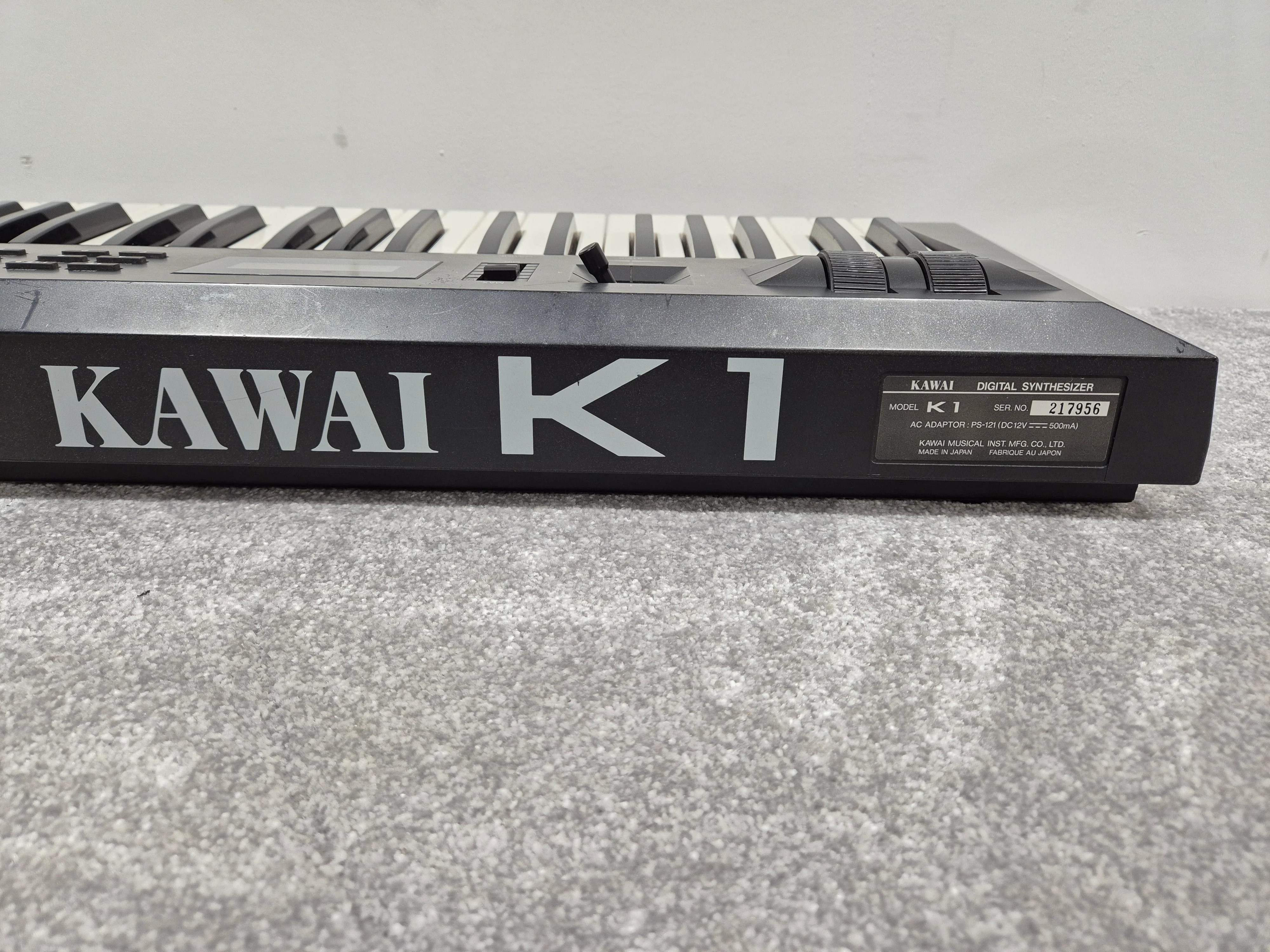 Kawai K1 Digital Keyboard - 61 Keys, Advanced FM Synthesis - Excellent w/ Hard Case - Image 9