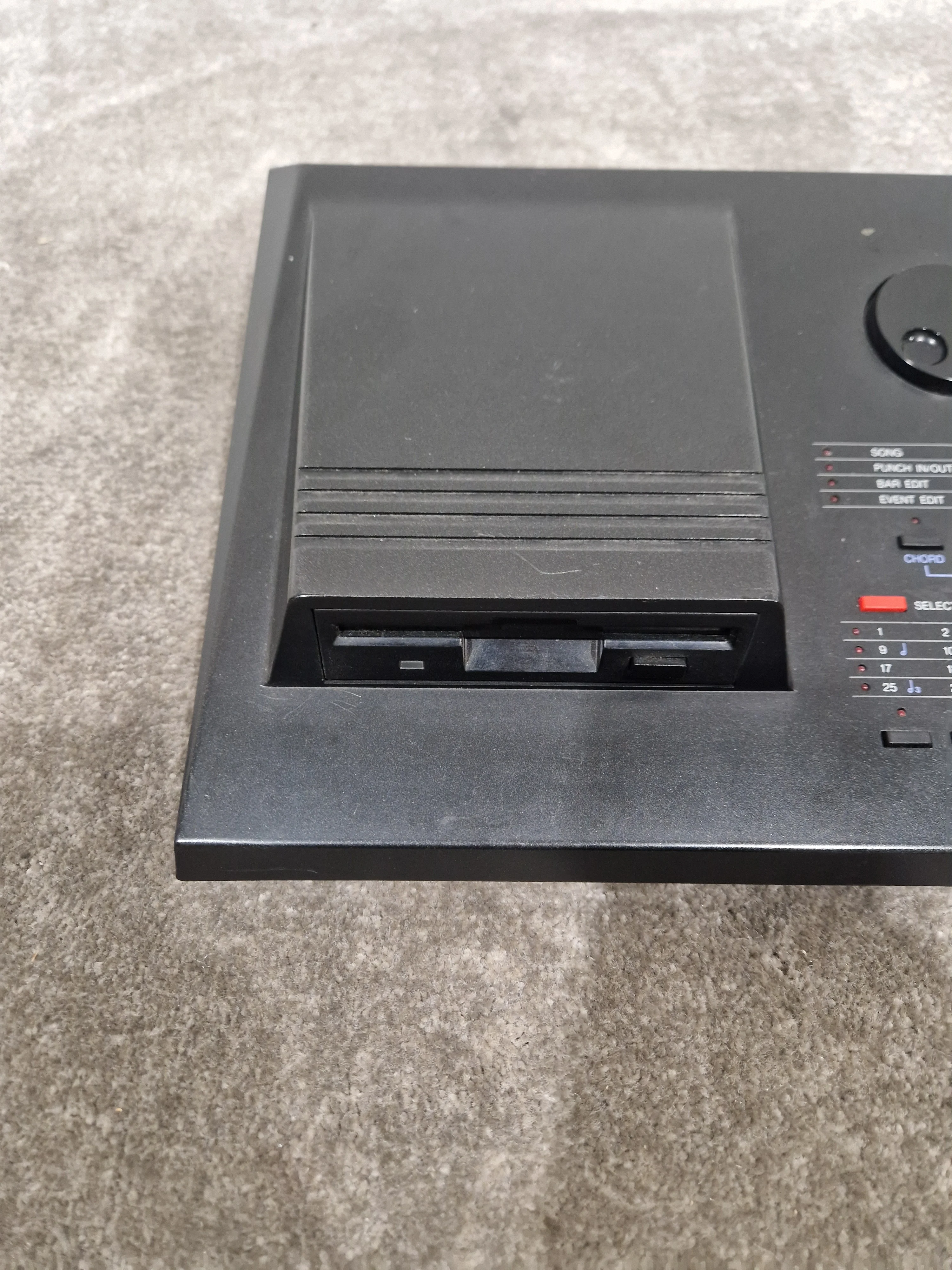 Kawai Q80 - MIDI Sequencer - Excellent - Image 7