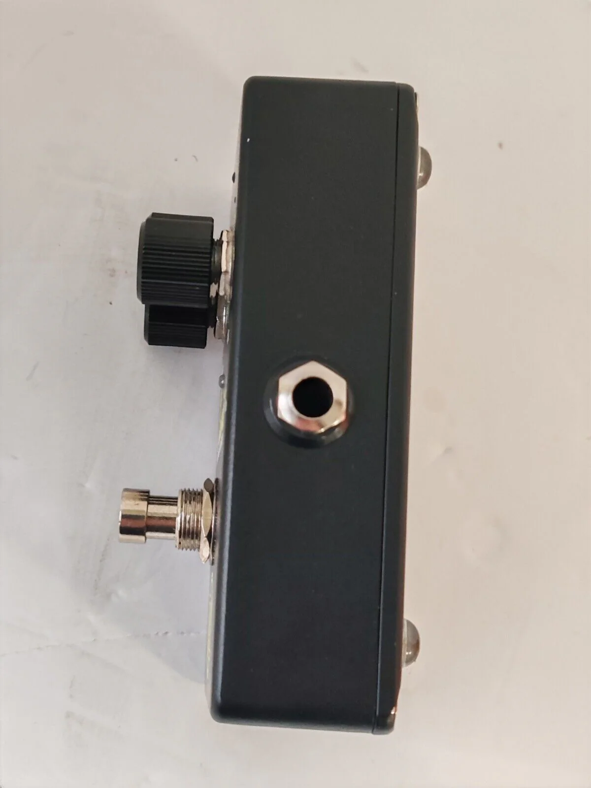 Keeley Bassist Compressor and Limiting Amplifier Bass Guitar Effect Pedal - Image 3