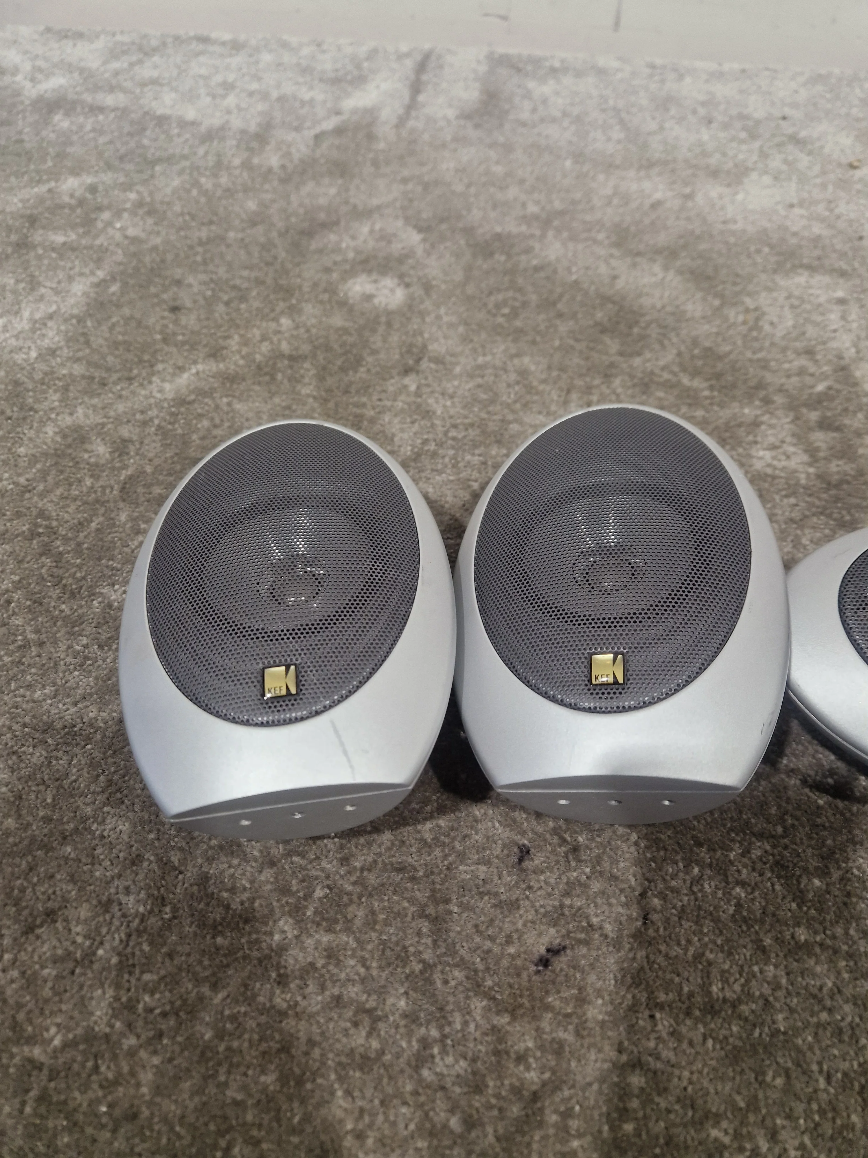 KEF 5.1 Channel Speakers - Silver – Speaker System - Good - Image 5
