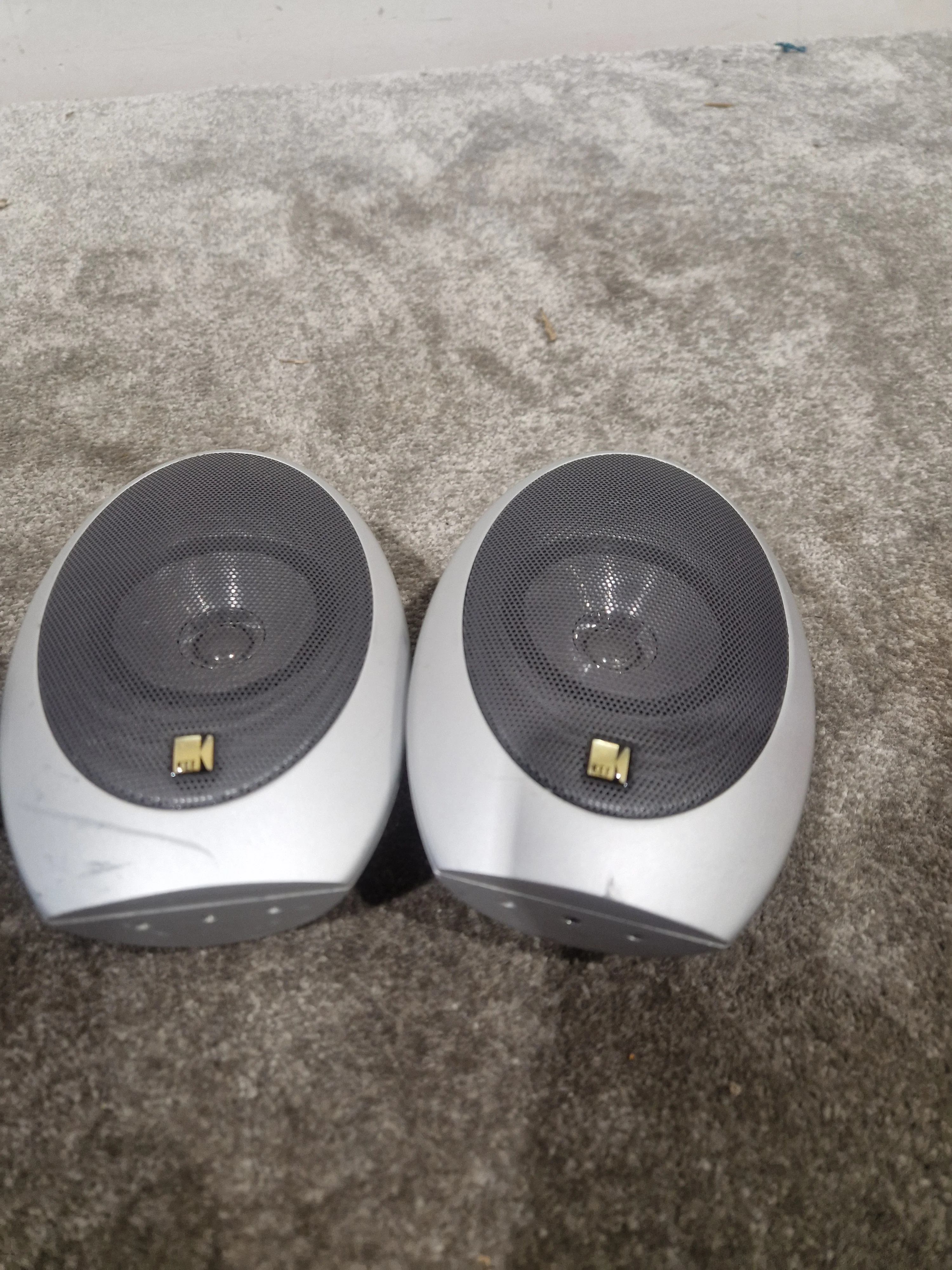 KEF 5.1 Channel Speakers - Silver – Speaker System - Good - Image 6