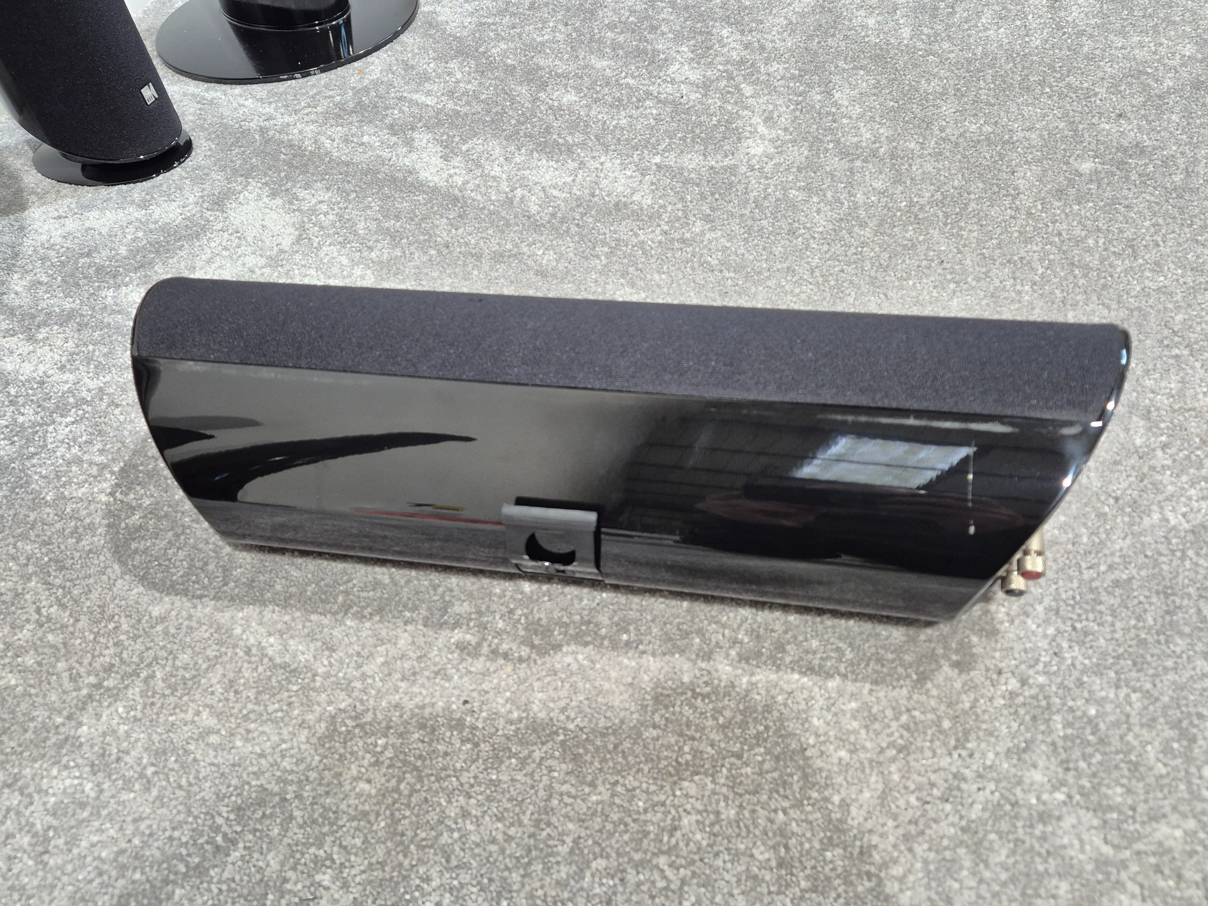 KEF KHT 5005.2 - 5.1 Home Theatre System - Image 3