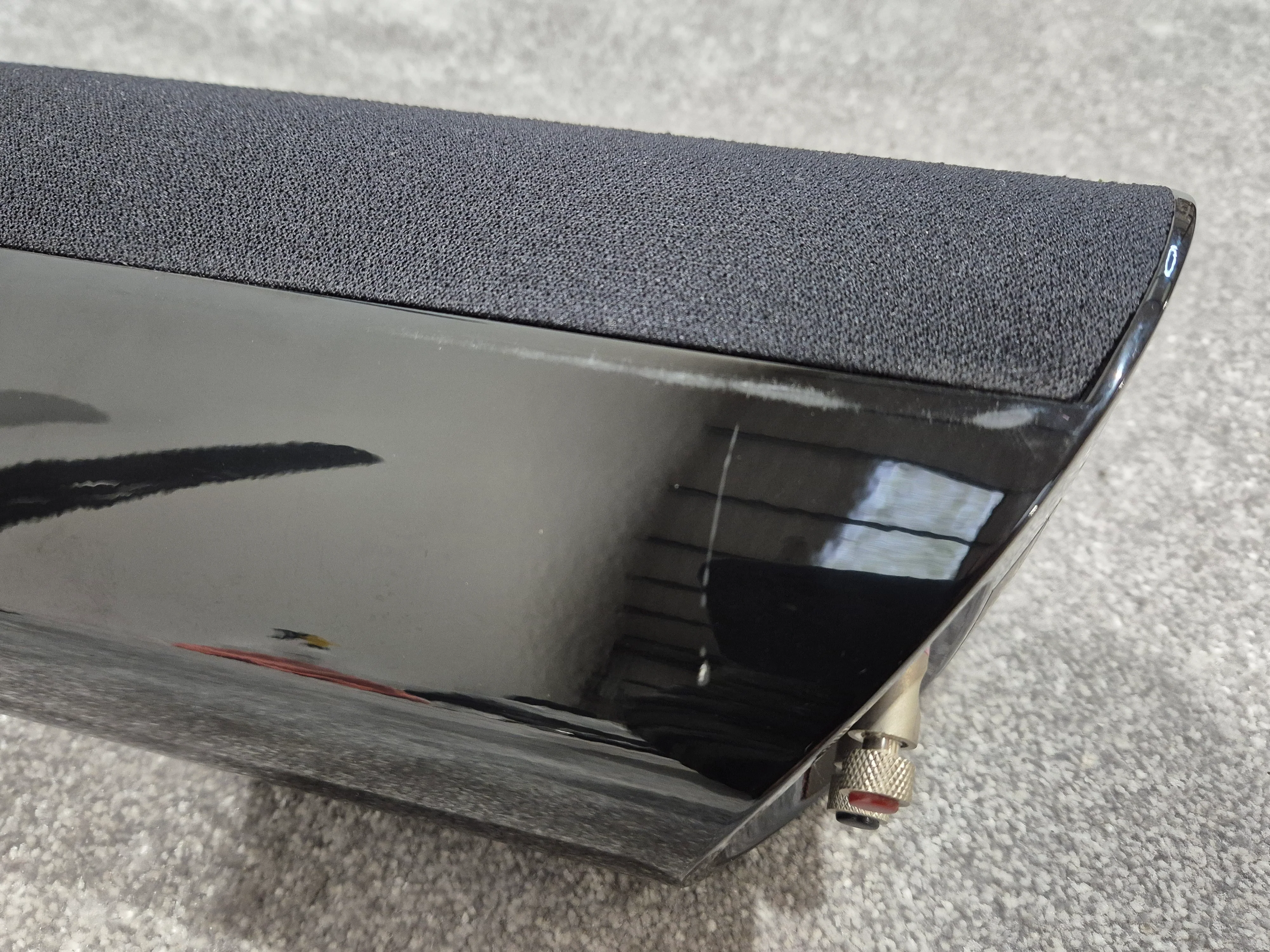 KEF KHT 5005.2 - 5.1 Home Theatre System - Image 4