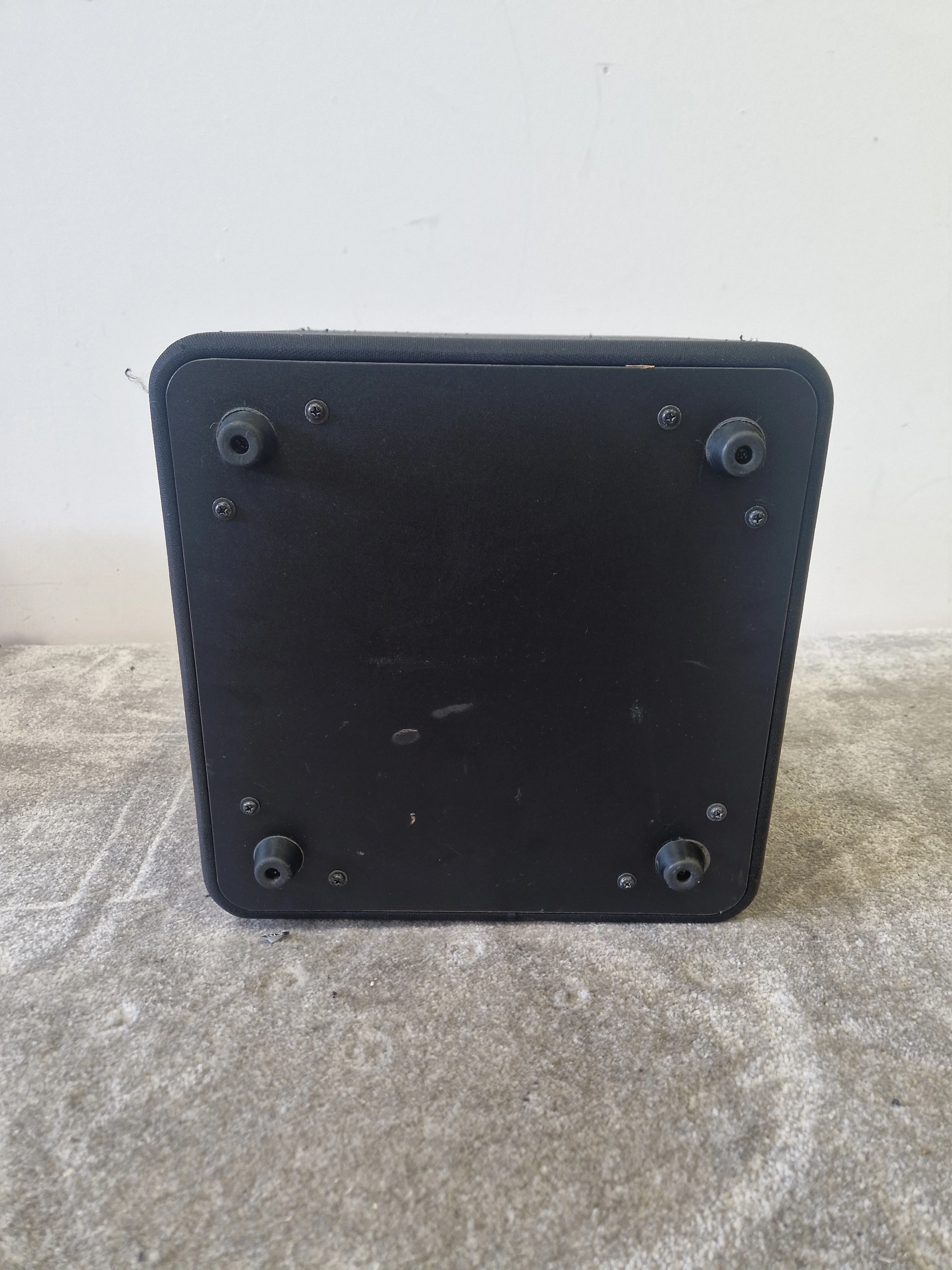 KEF Kube 1 – Active 8" Subwoofer – 200W Class-D – Very Good - Image 4