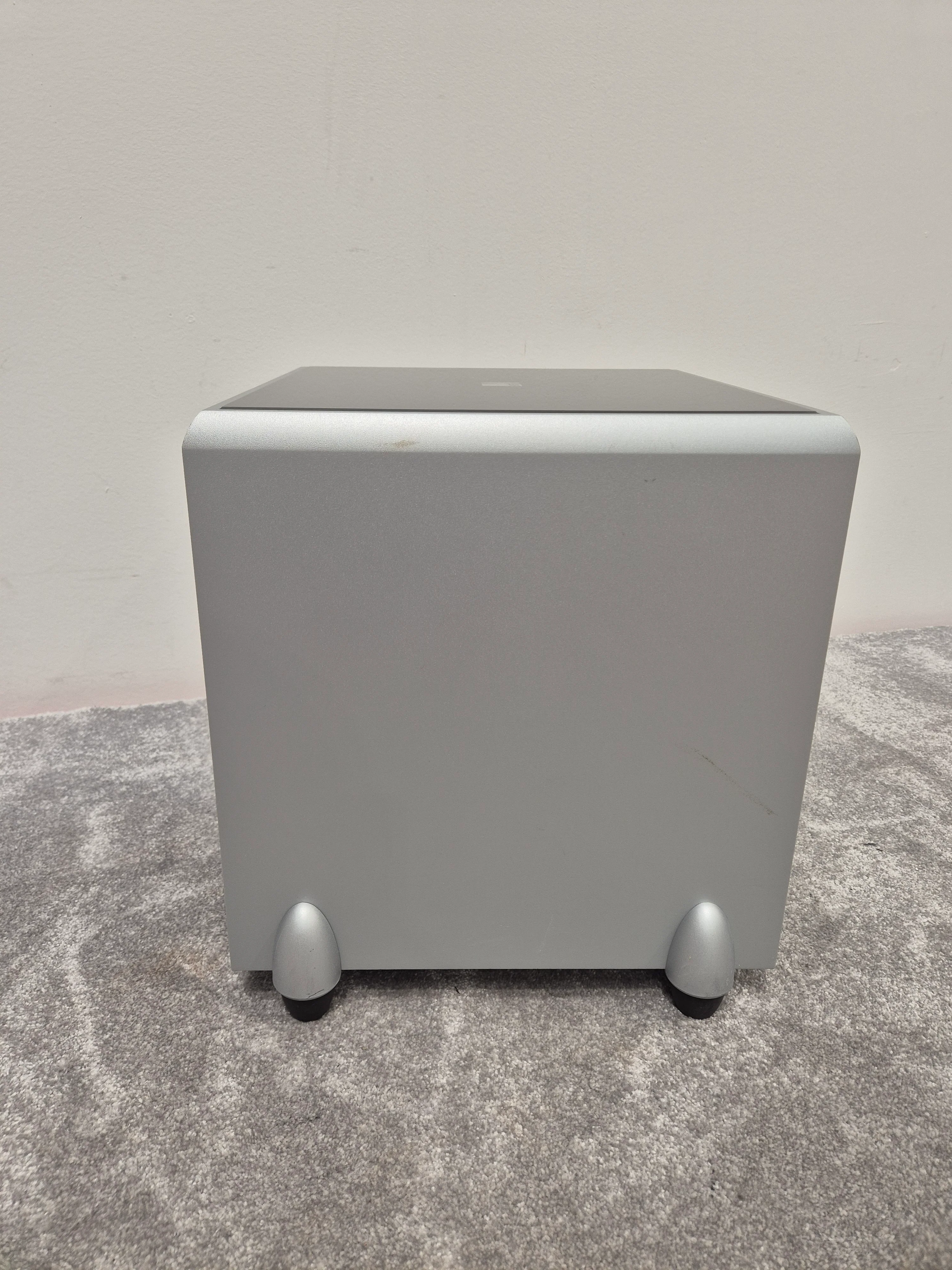 KEF PSW2010 - 10-inch Powered Subwoofer - Excellent - Image 3