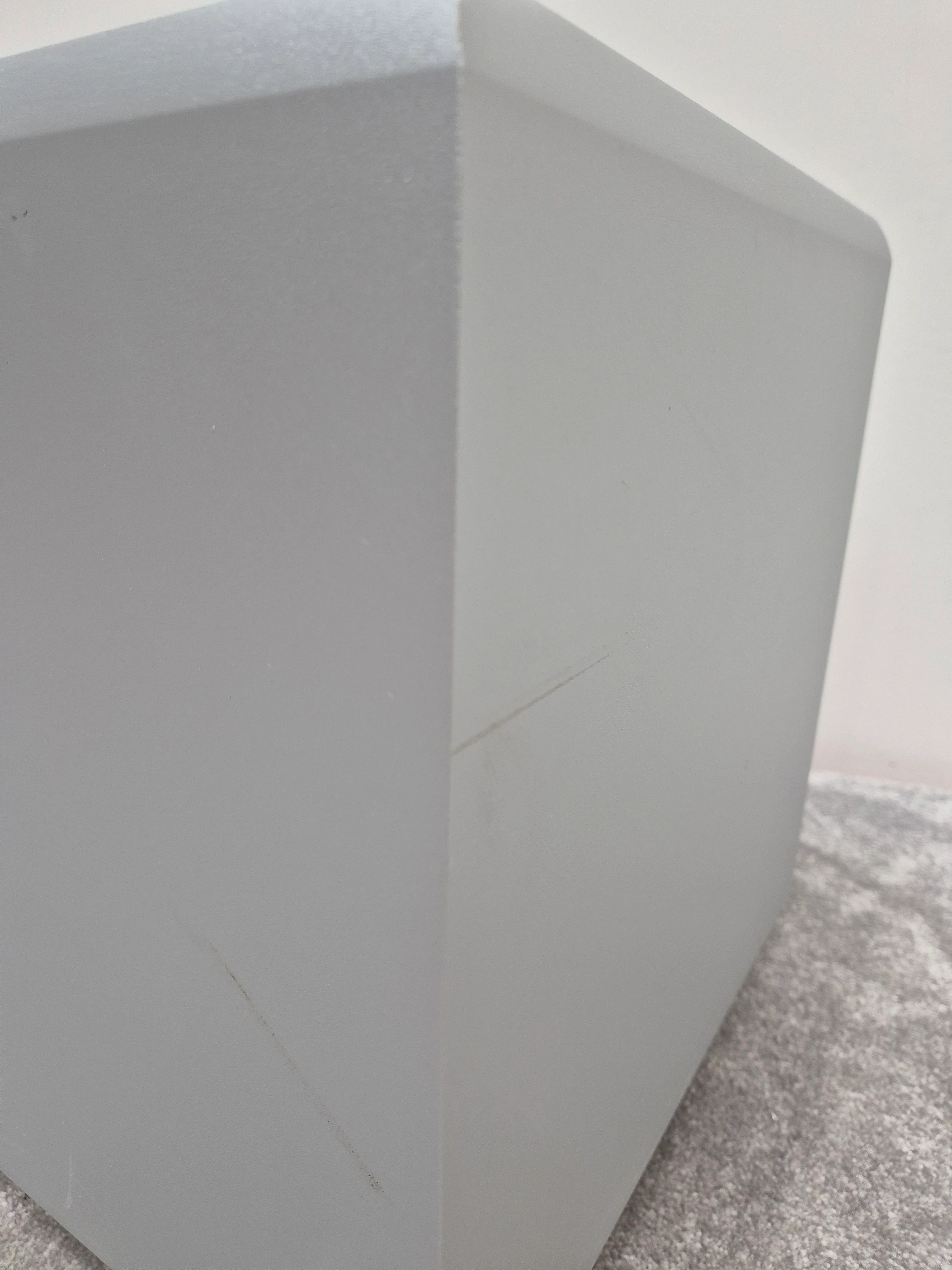 KEF PSW2010 - 10-inch Powered Subwoofer - Excellent - Image 5