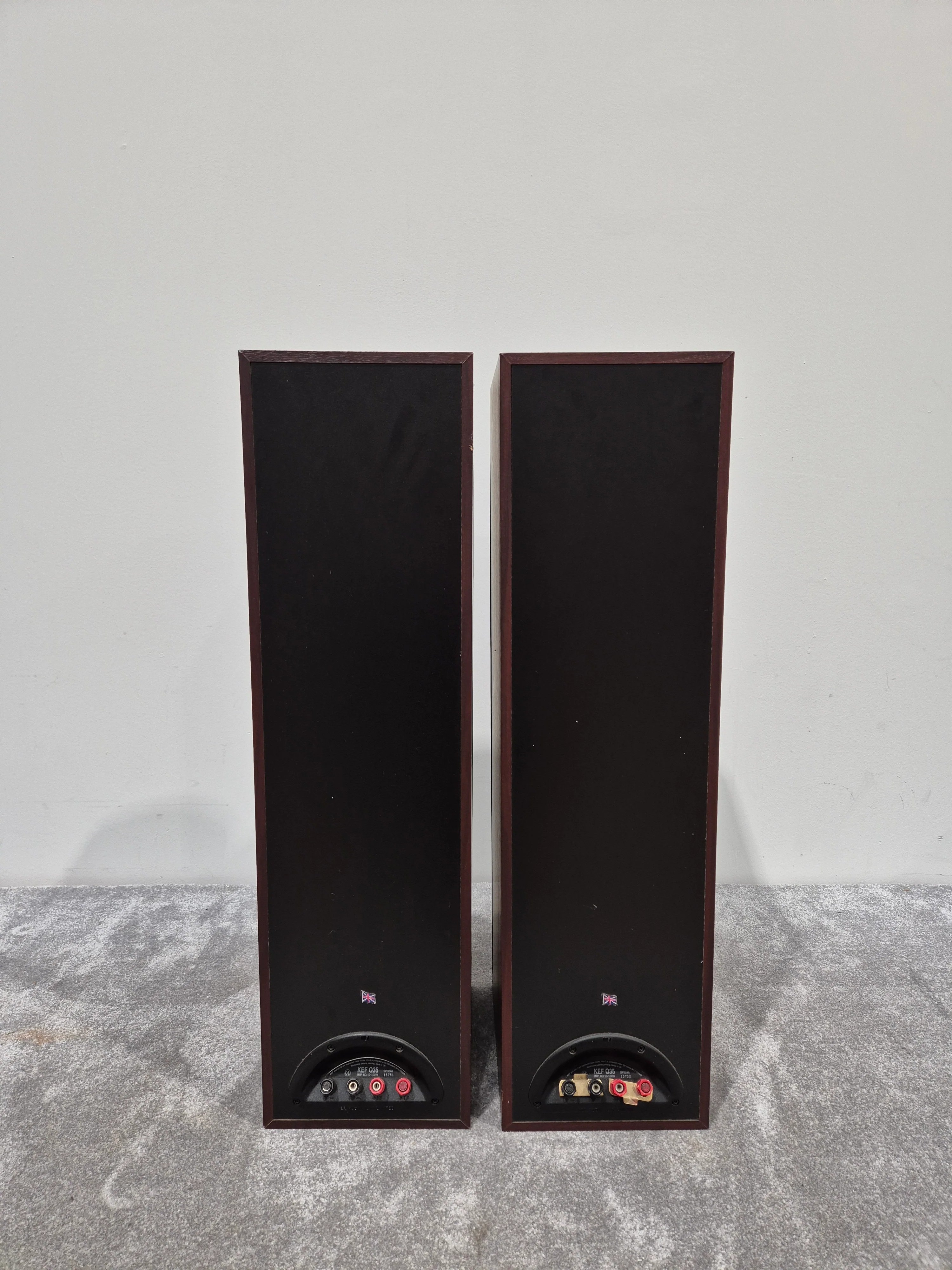 KEF Q35 - Two-Way Coaxial Speaker System - Image 6