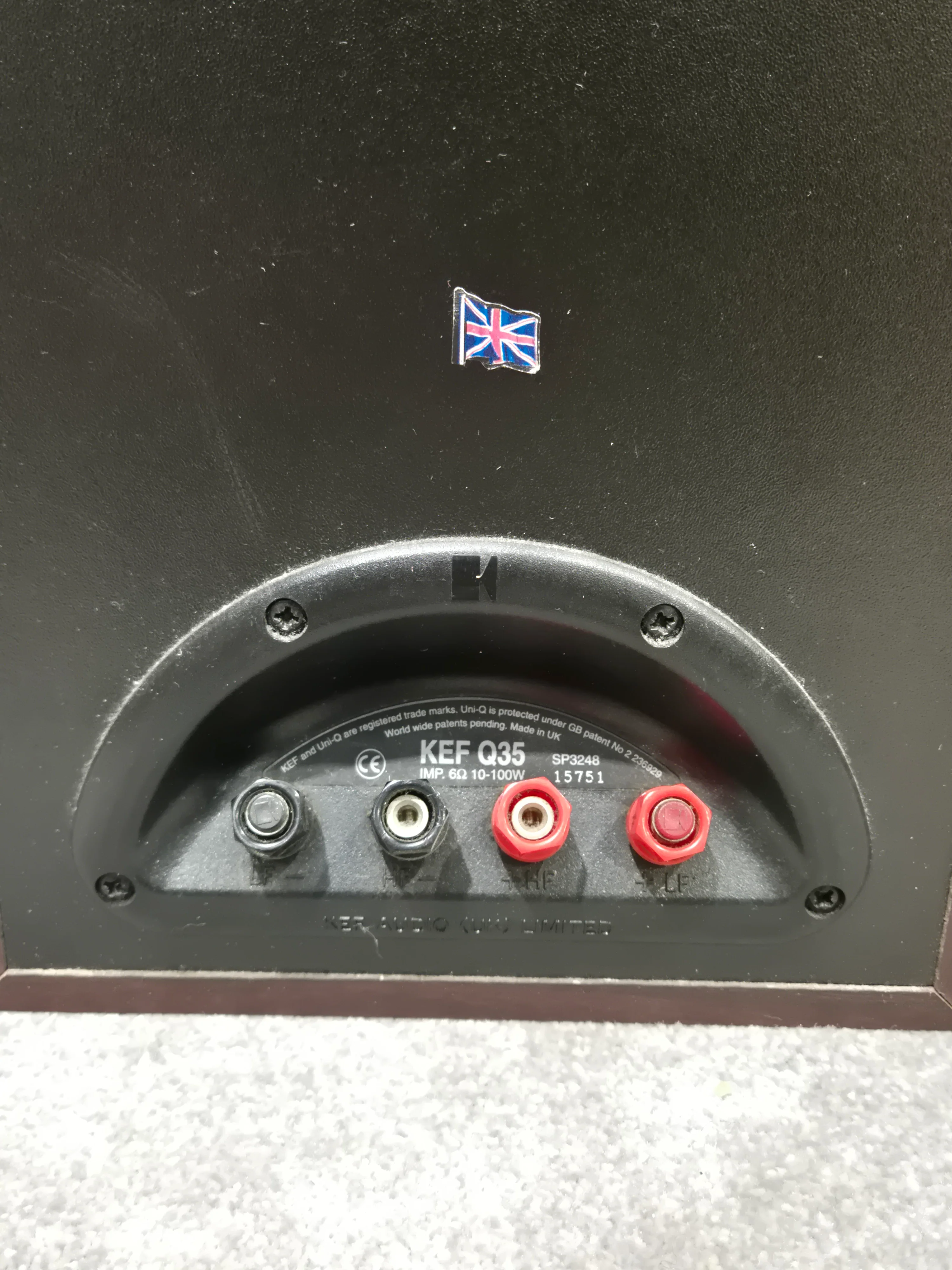 KEF Q35 - Two-Way Coaxial Speaker System - Image 7