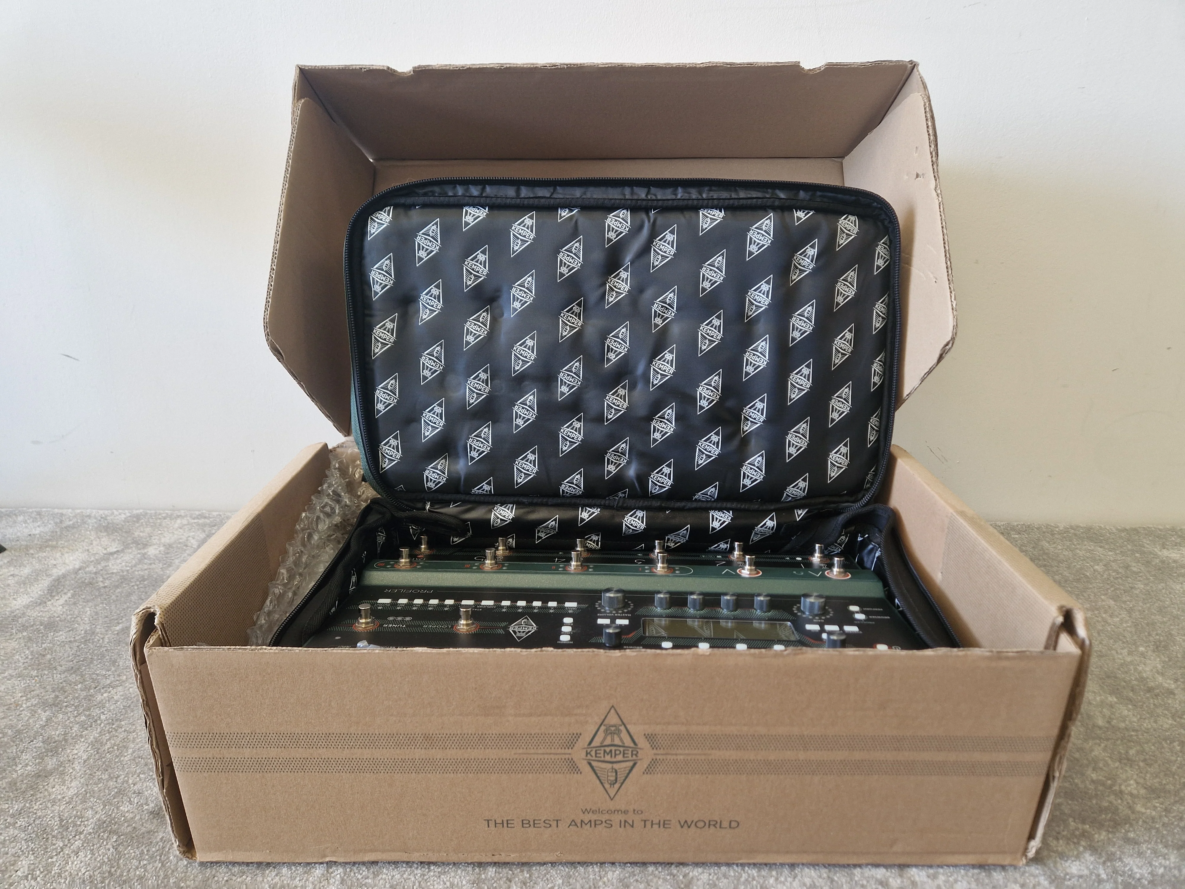 Kemper Profiler Stage All-in-One Guitar Amp Modeling Floorboard - FX & Rig Profiles - Excellent w/ Case and Box - Image 11