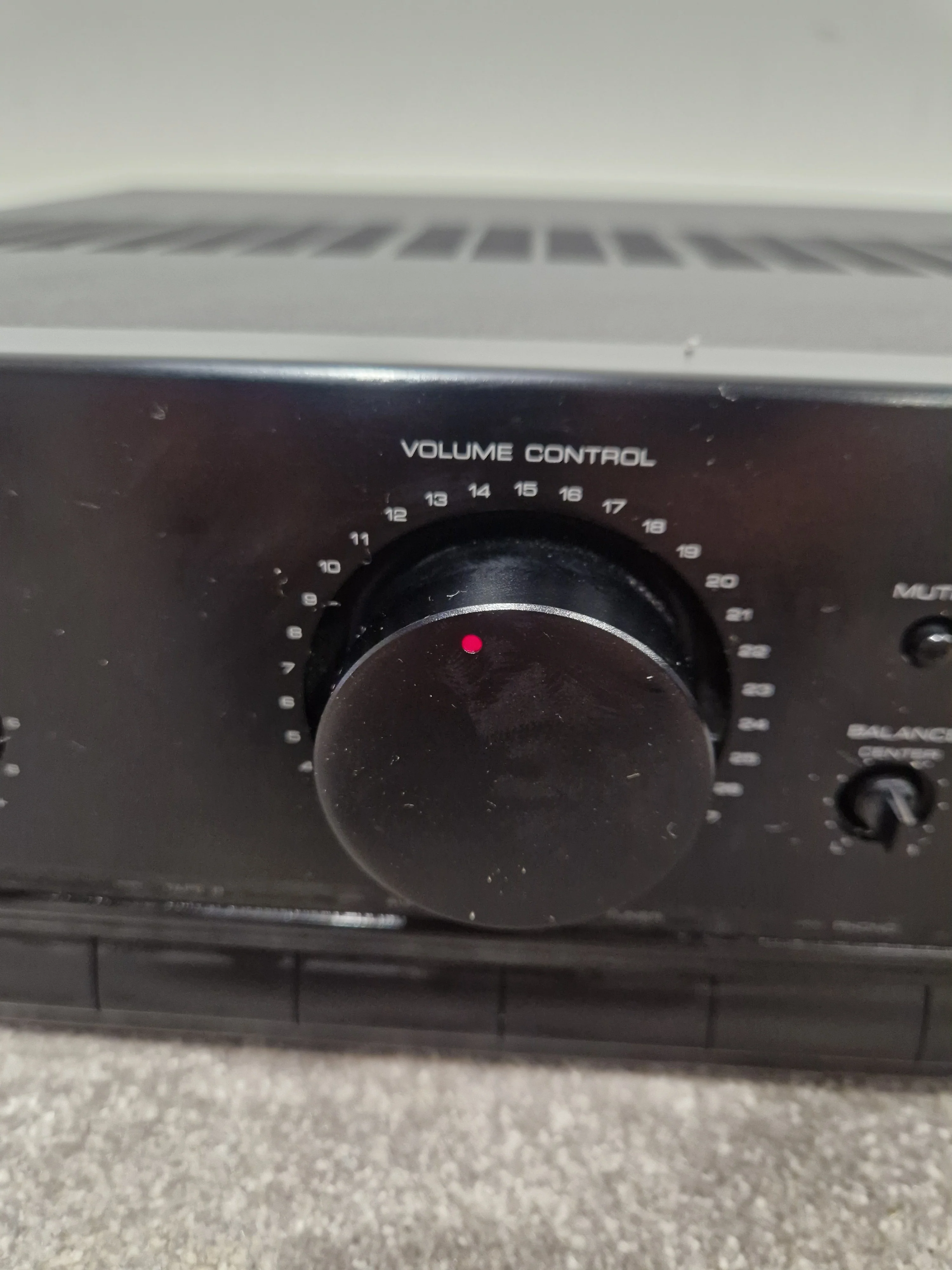Kenwood A-34 Amplifier And T-74l Synthesizer - High Power, Versatile Sound - Good w/ Manuals & remote - Image 3