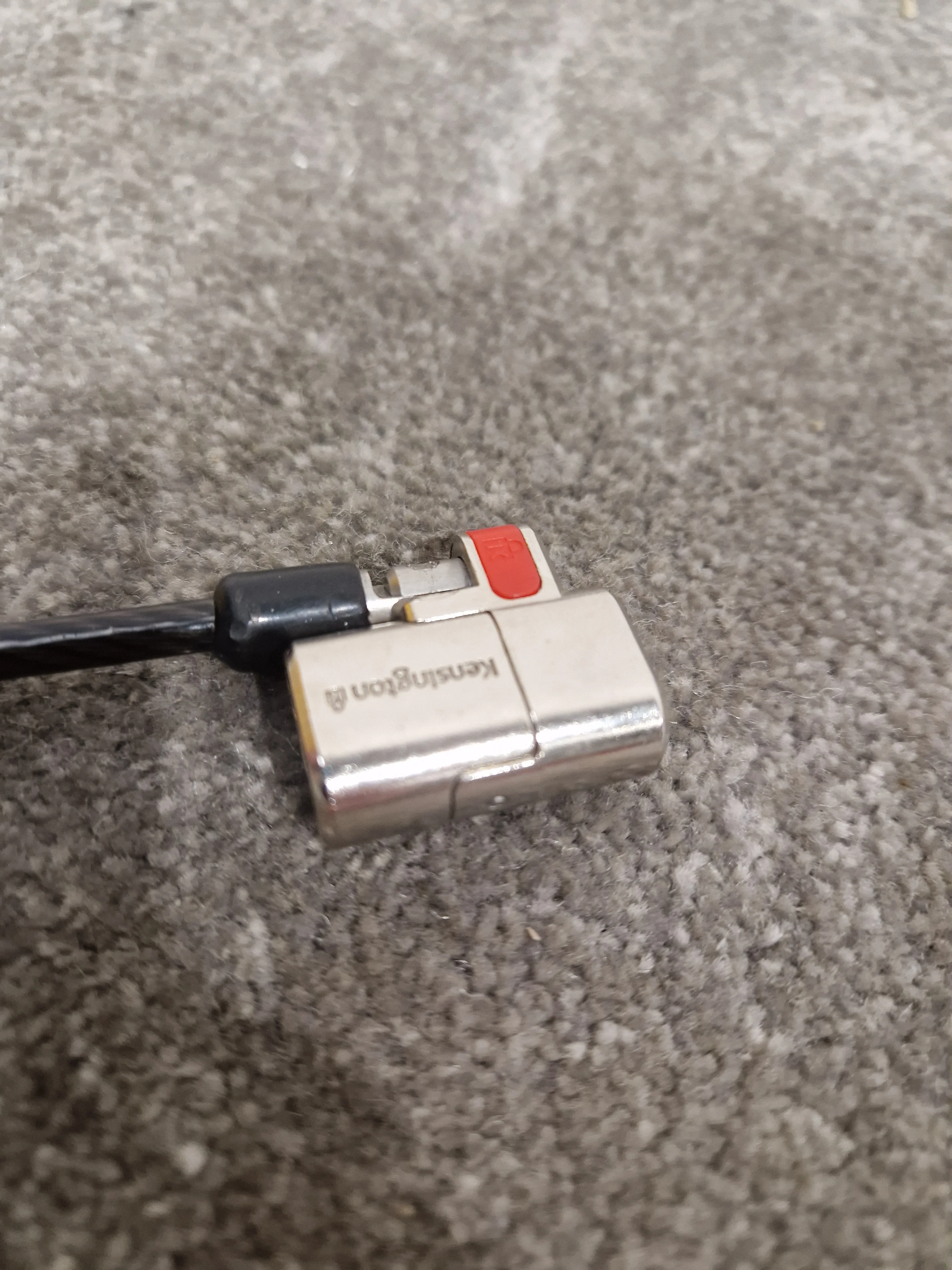 Kensington NanoSaver Laptop Lock 5ft – Laptop Lock - Excellent - Image 5