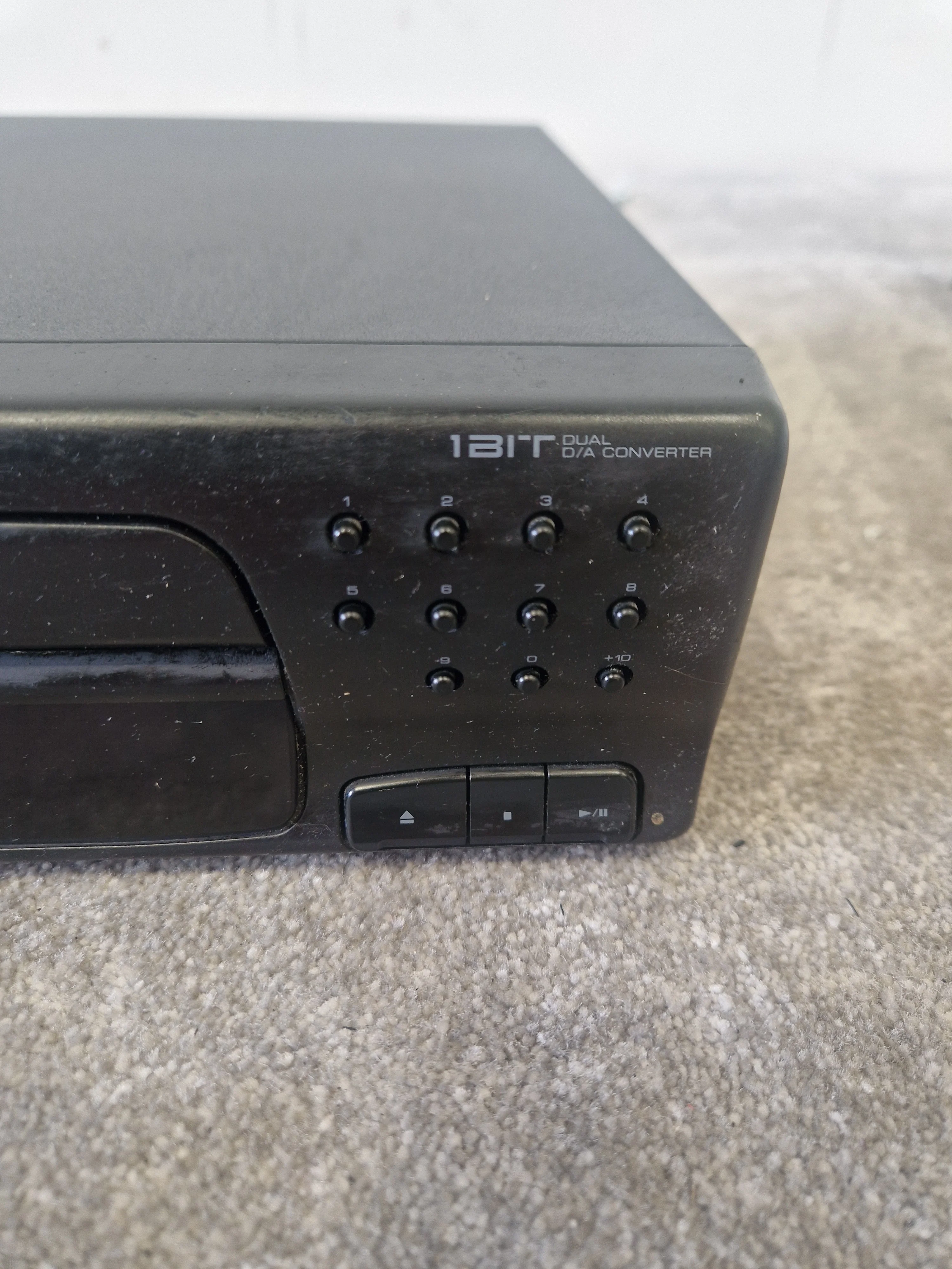 Kenwood DP-A9 – Compact CD Player – Very Good w/ Original Box - Image 2