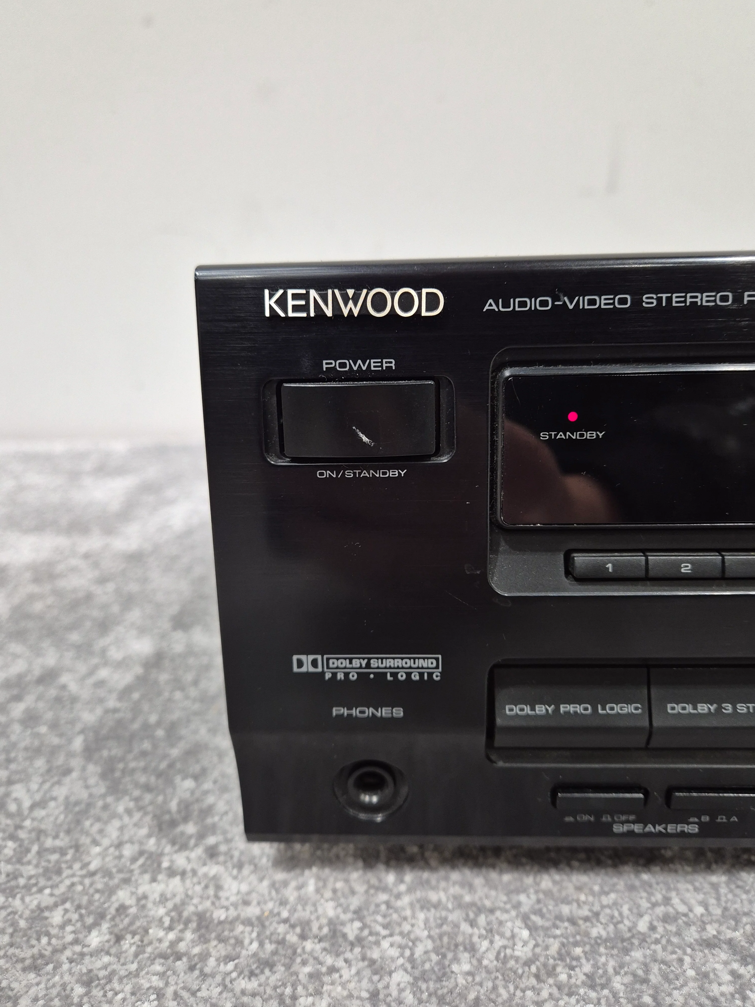 KENWOOD KR-V5570 - Audio-Video Stereo Receiver - Image 4