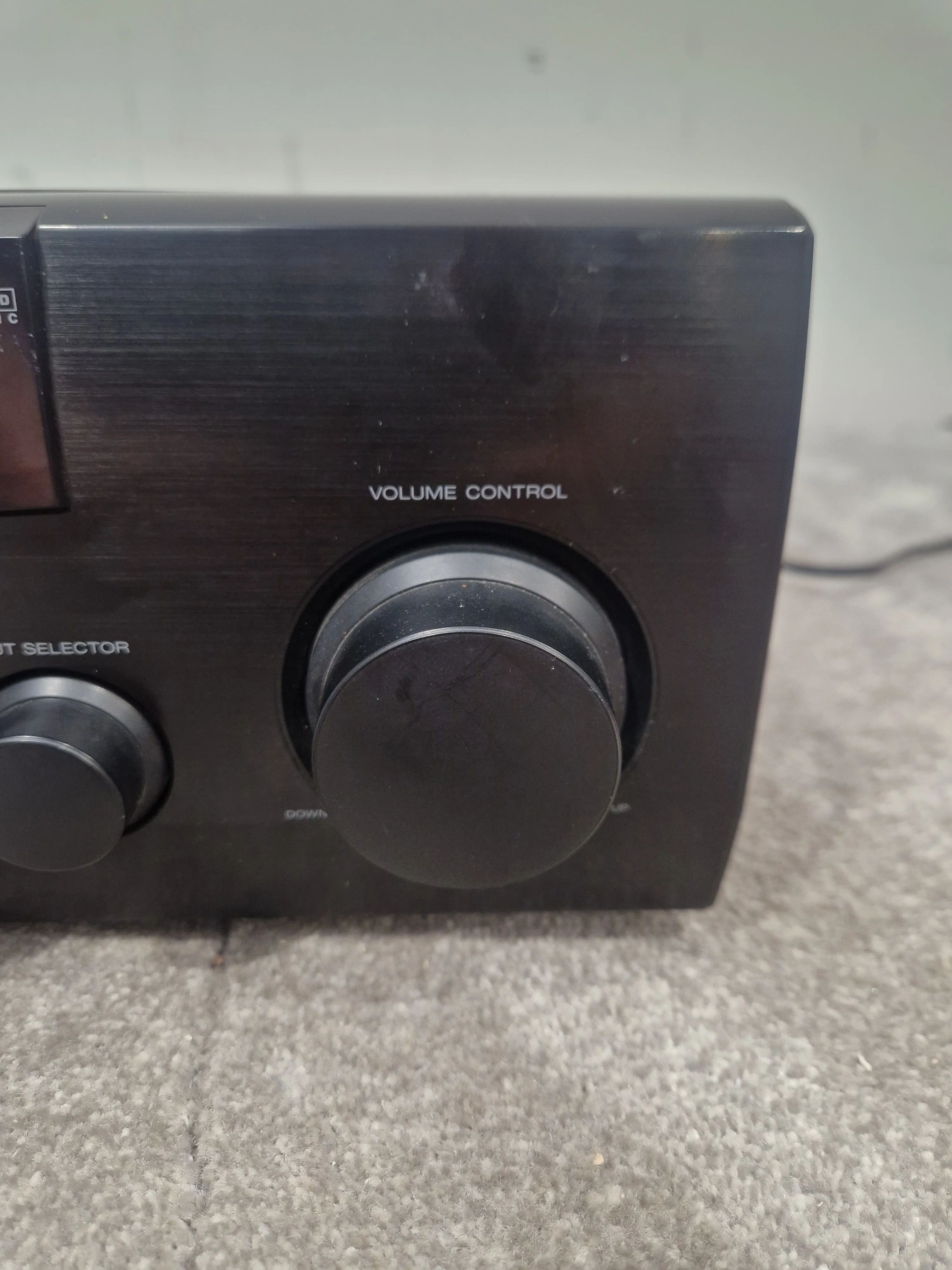 Kenwood KRF-V5010 Receiver - 100 Watts per Channel, Dolby Pro Logic - Good - Image 3