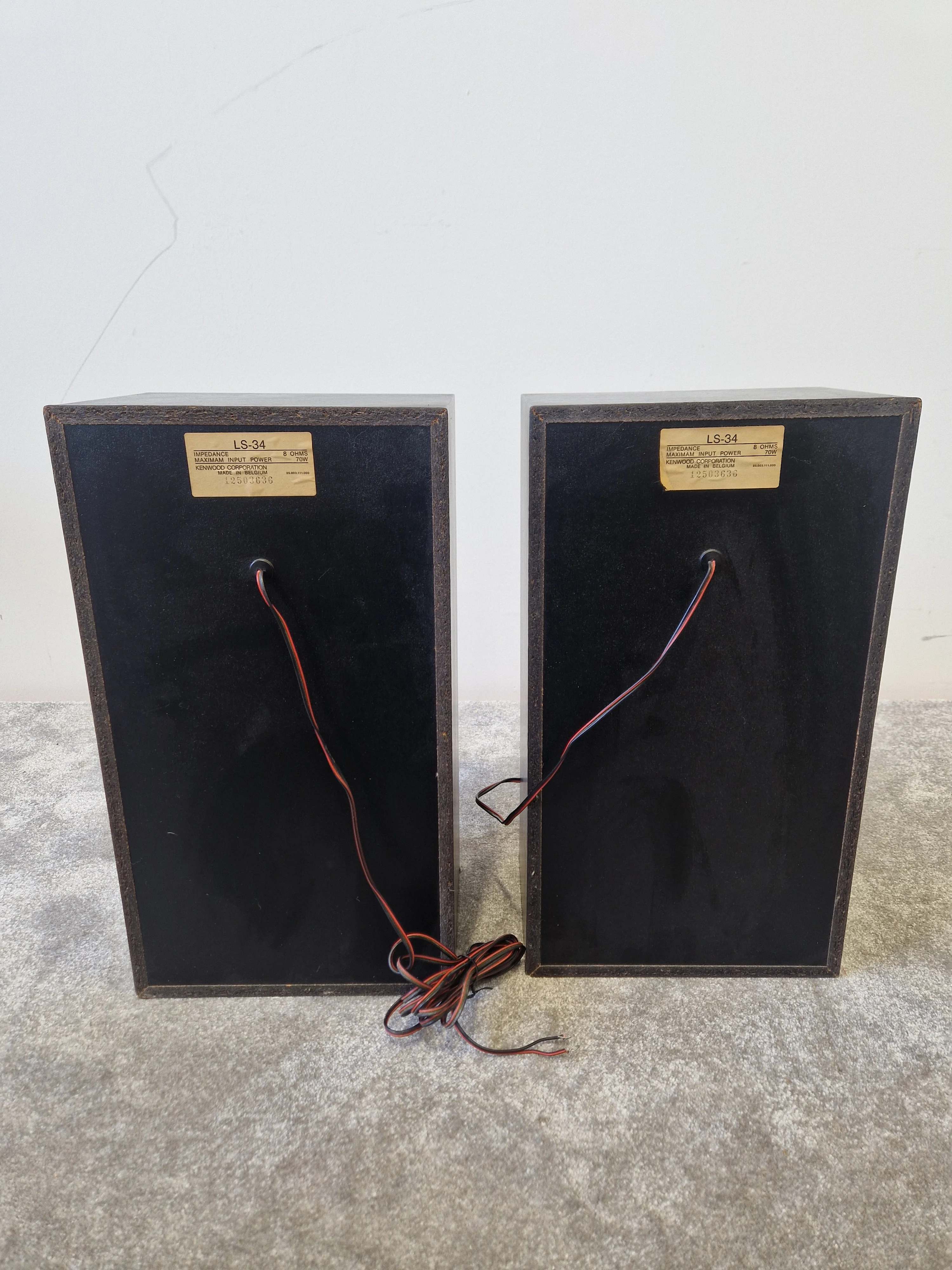 Kenwood LS-34 – Pair of Vintage Stereo Speakers – Very Good - Image 2