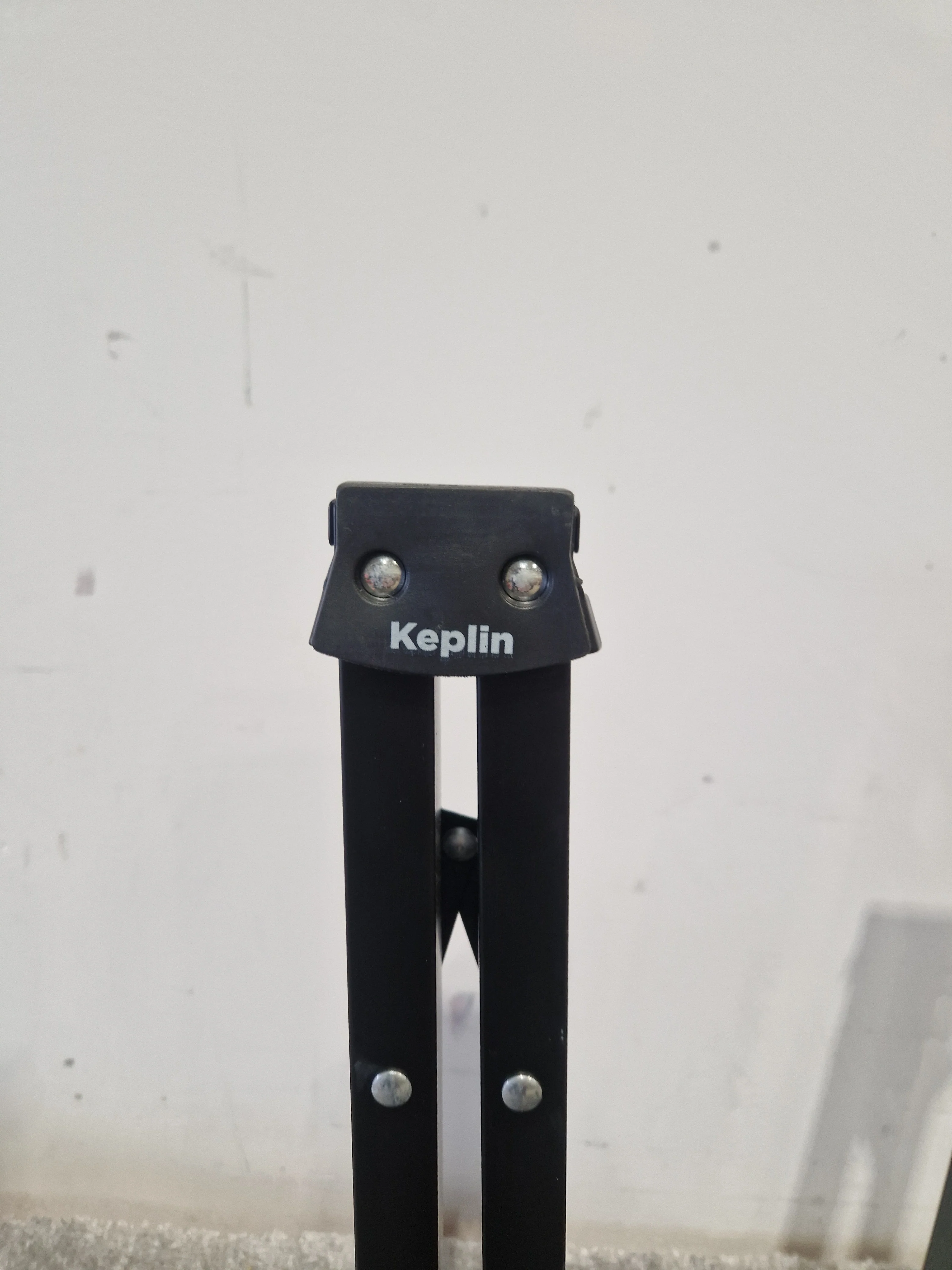 Keplin Guitar Stand Pair - Black – Guitar Stand - Good - Image 2