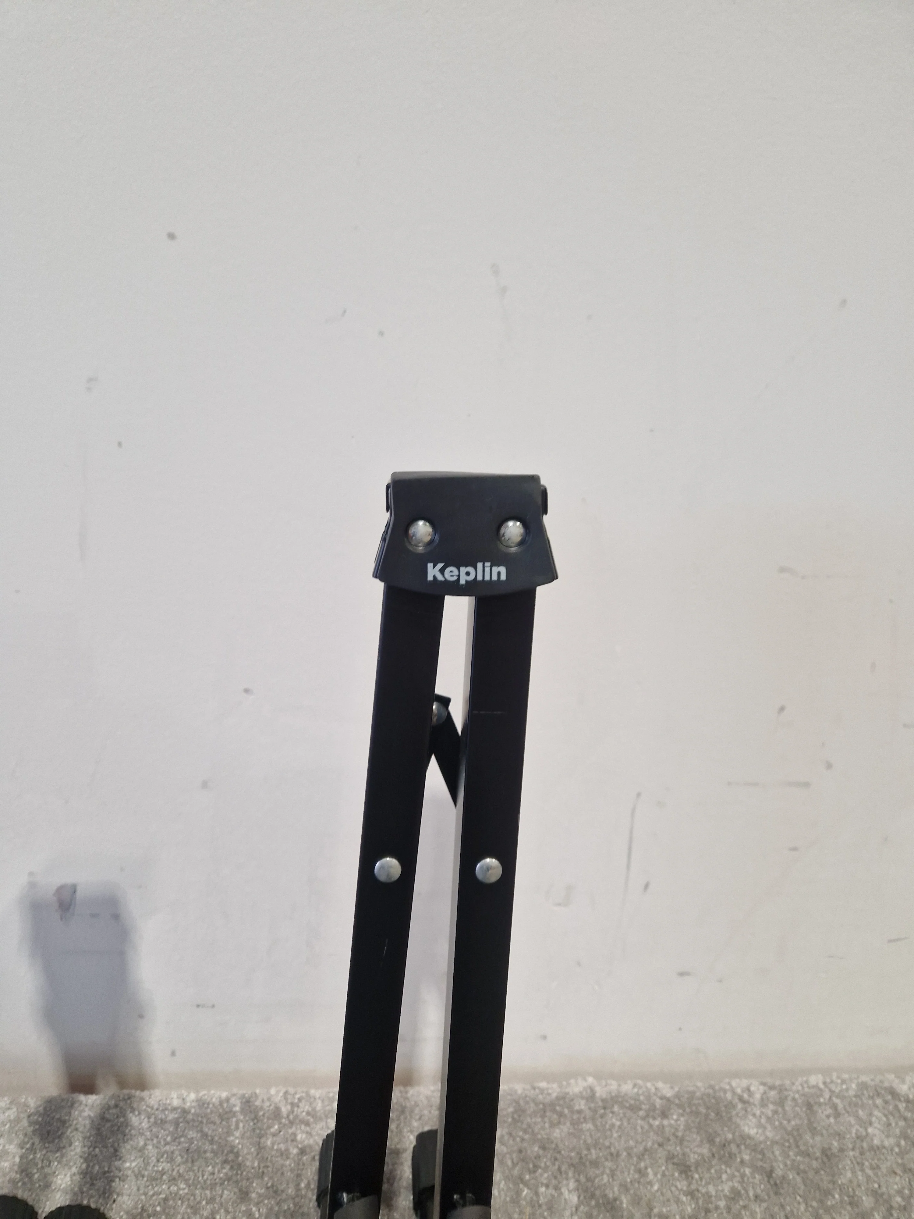 Keplin Guitar Stand Pair - Black – Guitar Stand - Good - Image 3
