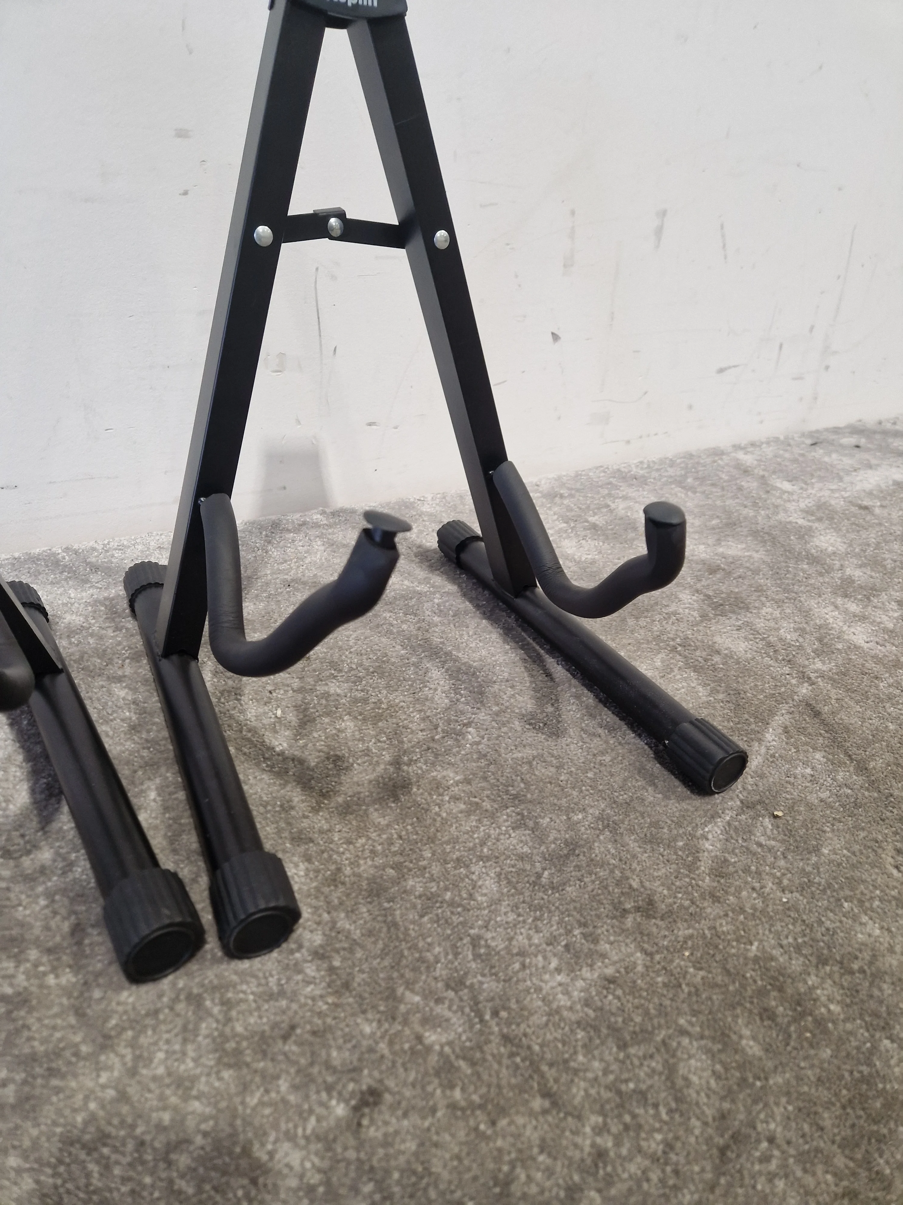 Keplin Guitar Stand Pair - Black – Guitar Stand - Good - Image 7