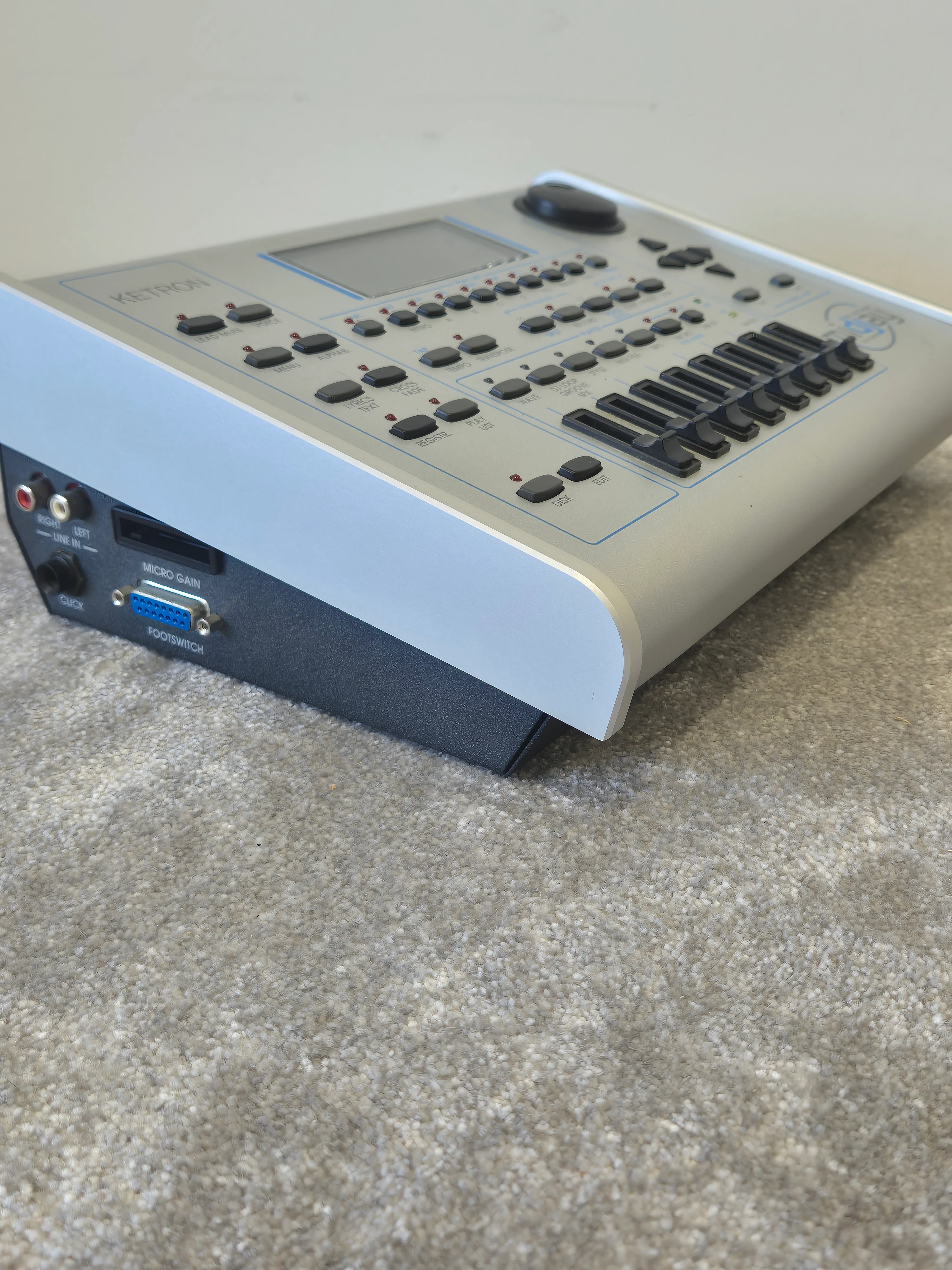 Ketron Midjay – Live Audio/MIDI Player Multimedia Module – Excellent w/ Soft Bag, Power Cable, USB Cable & Manual - Image 5