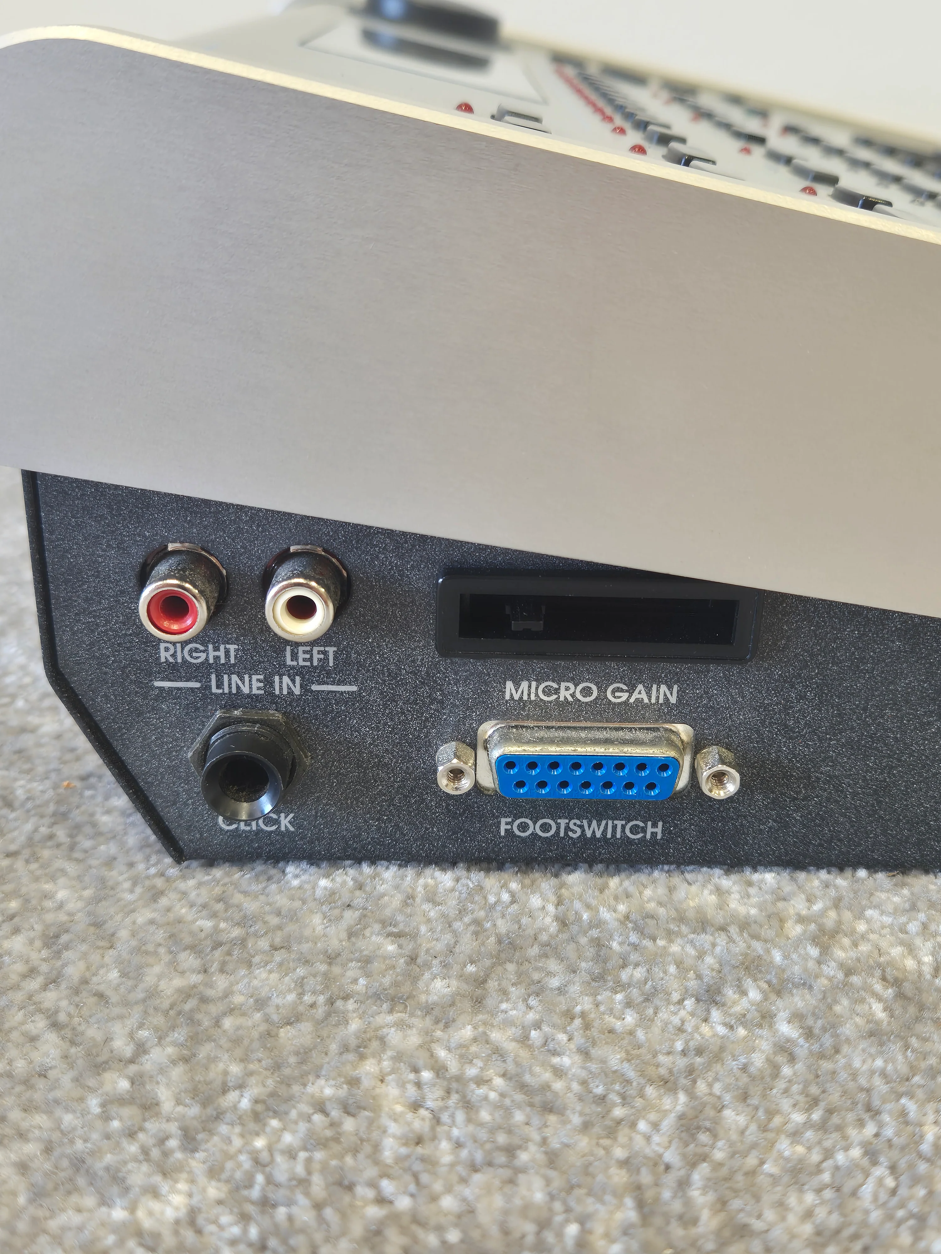 Ketron Midjay – Live Audio/MIDI Player Multimedia Module – Excellent w/ Soft Bag, Power Cable, USB Cable & Manual - Image 7