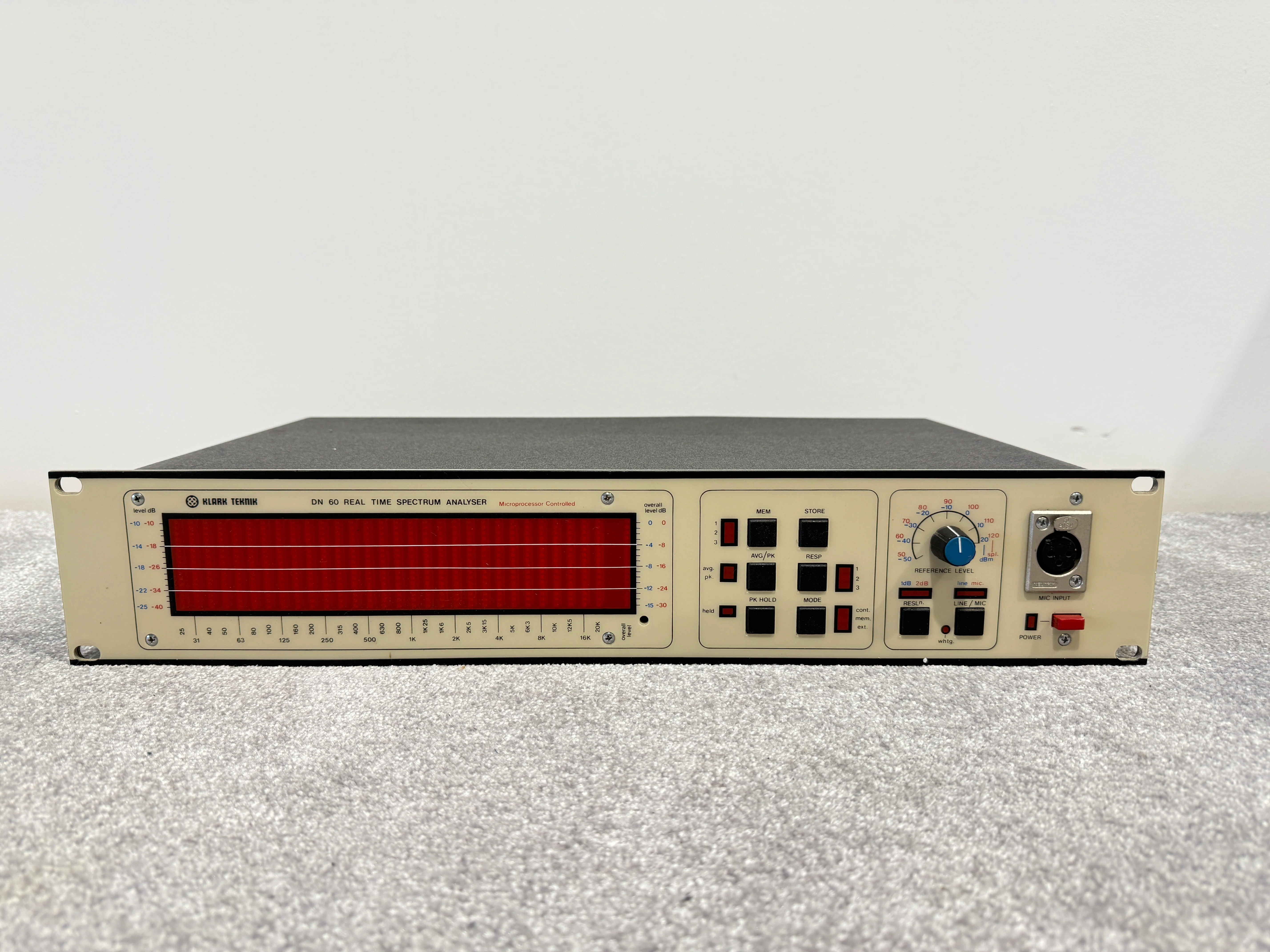 Klark-Teknik DN60 Real Time Spectrum Analyser - Image 14