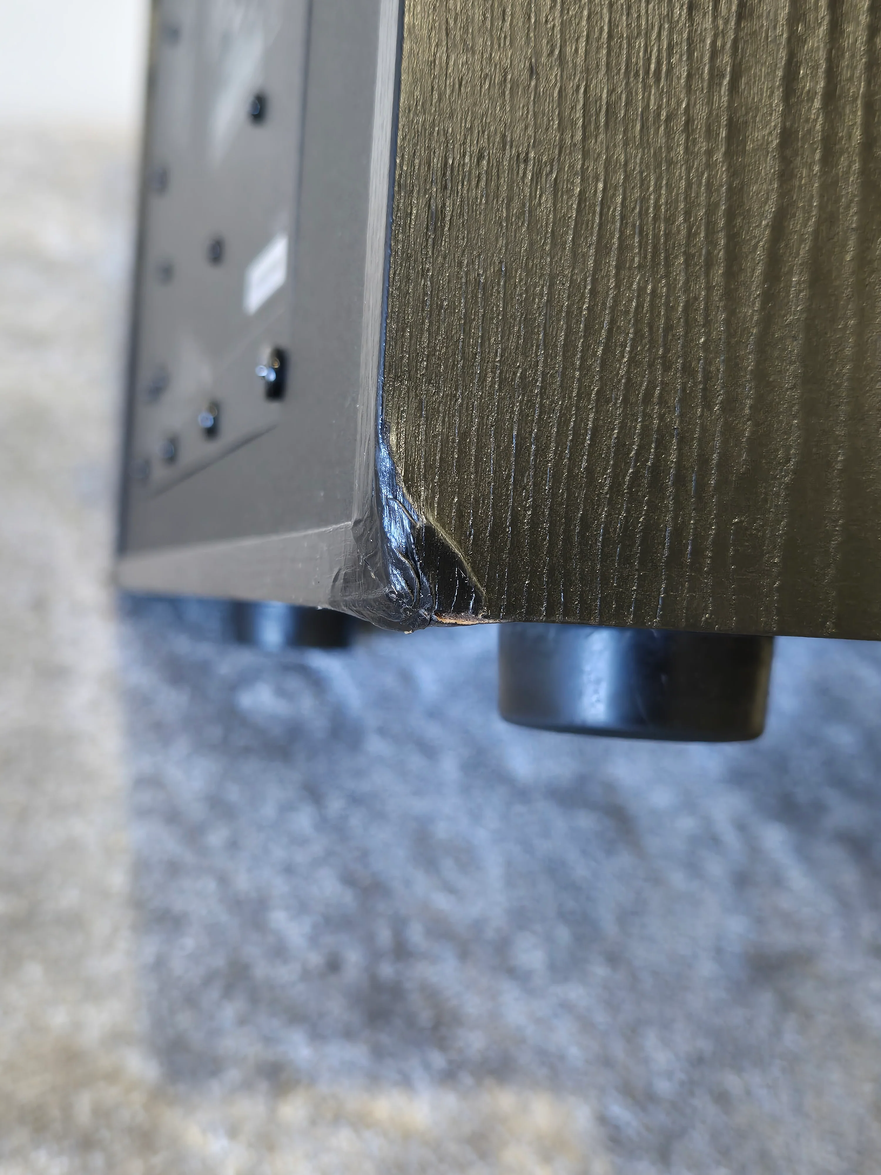 Klipsch R-101SW - High-Performance Subwoofer - Image 9