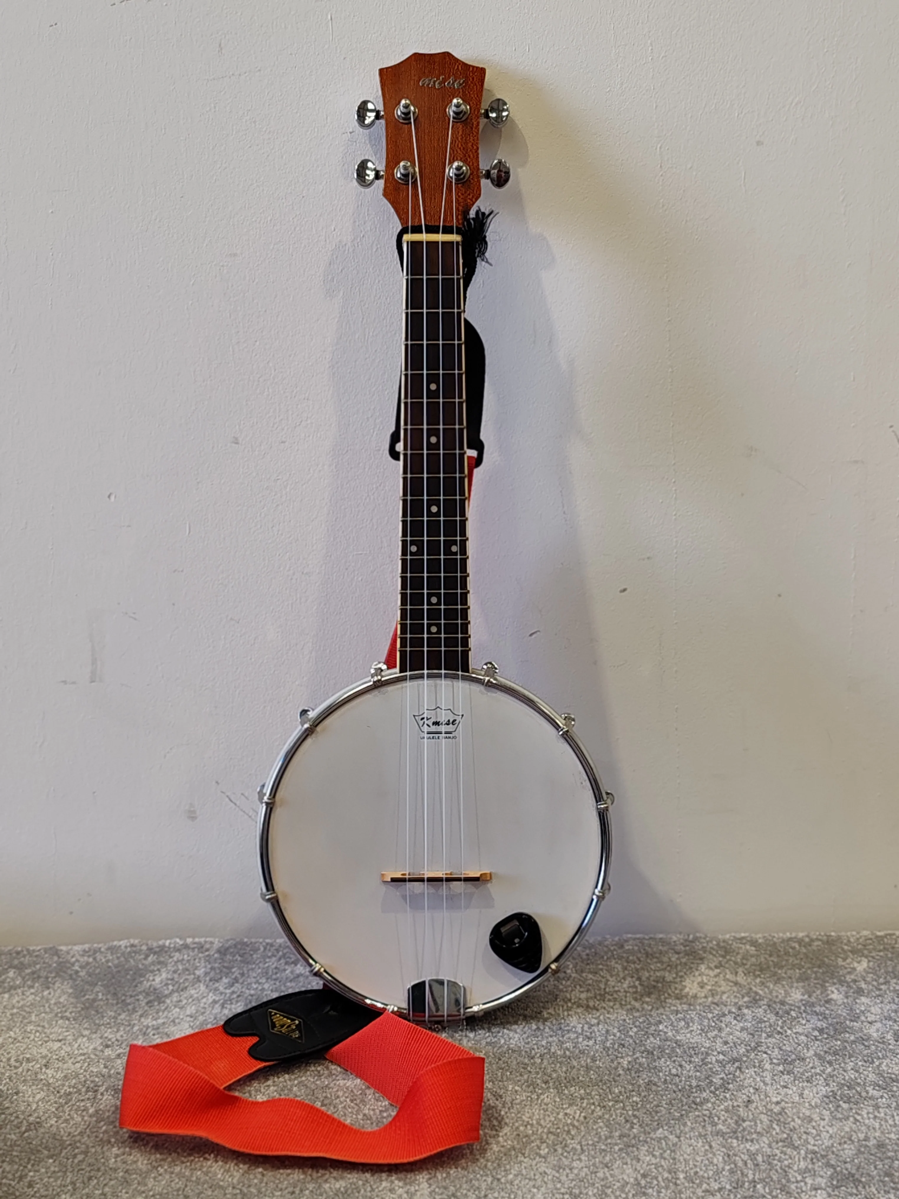 Kmise Ukulele Banjo – Very Good Condition | Polyester Drumhead, Closed Geared Tuners - Image 2
