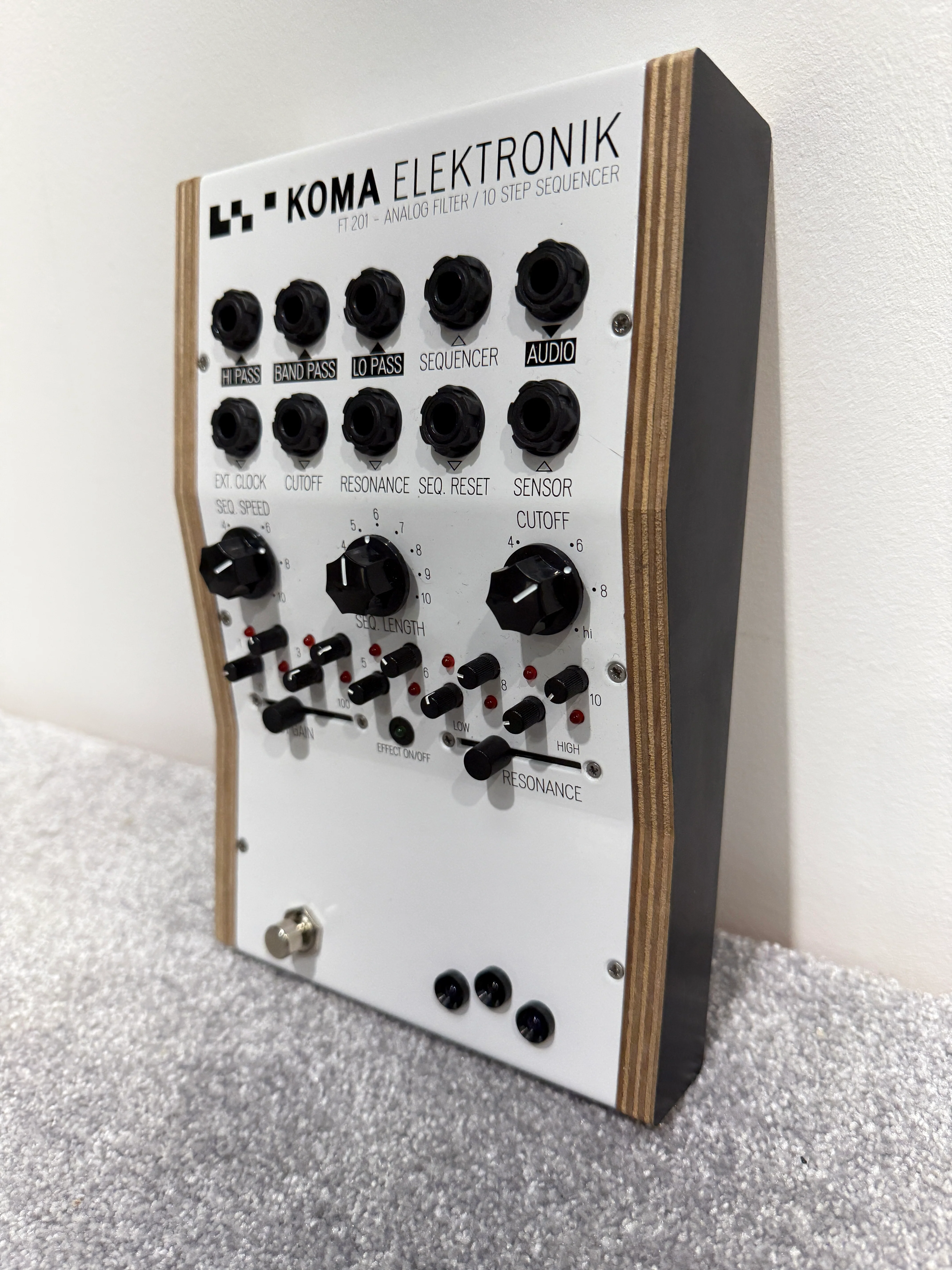Koma Elektronik FT201 Analog Filter / 10 Step Sequencer - Image 2