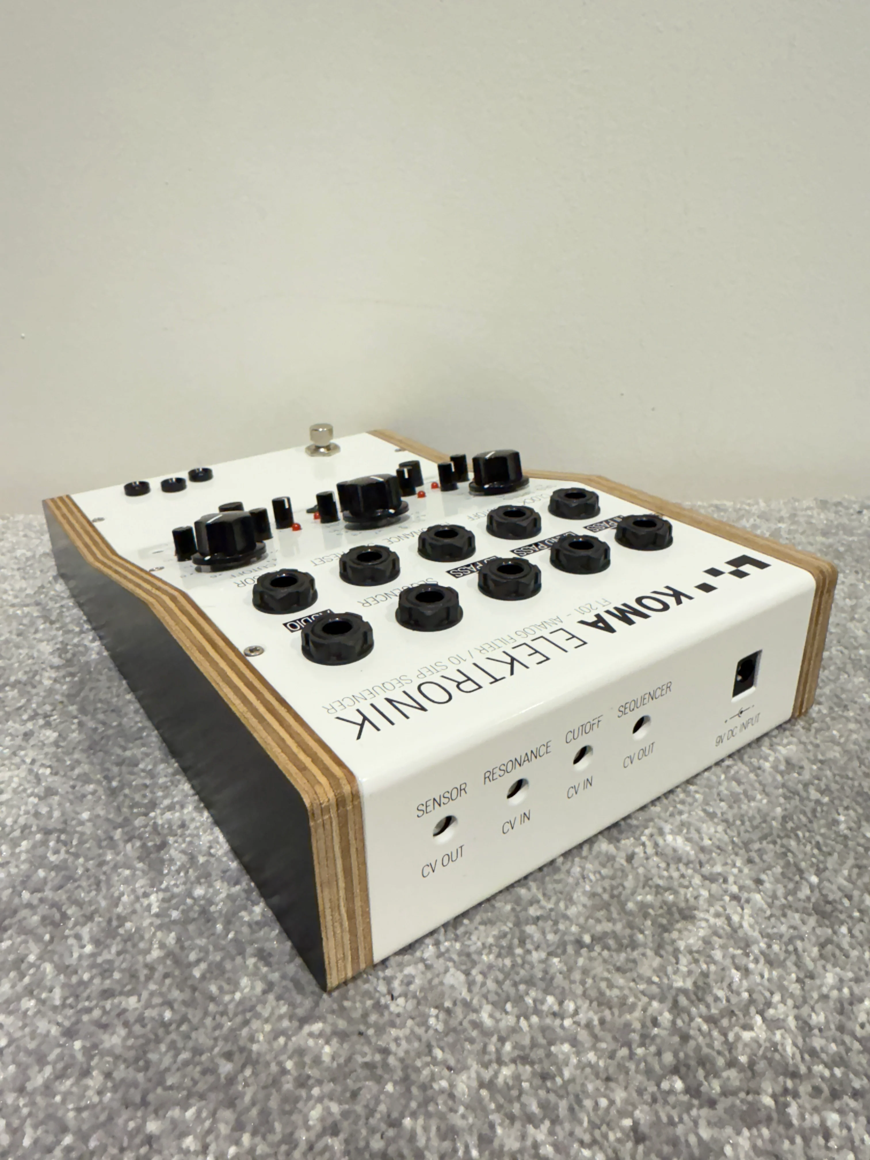 Koma Elektronik FT201 Analog Filter / 10 Step Sequencer - Image 5