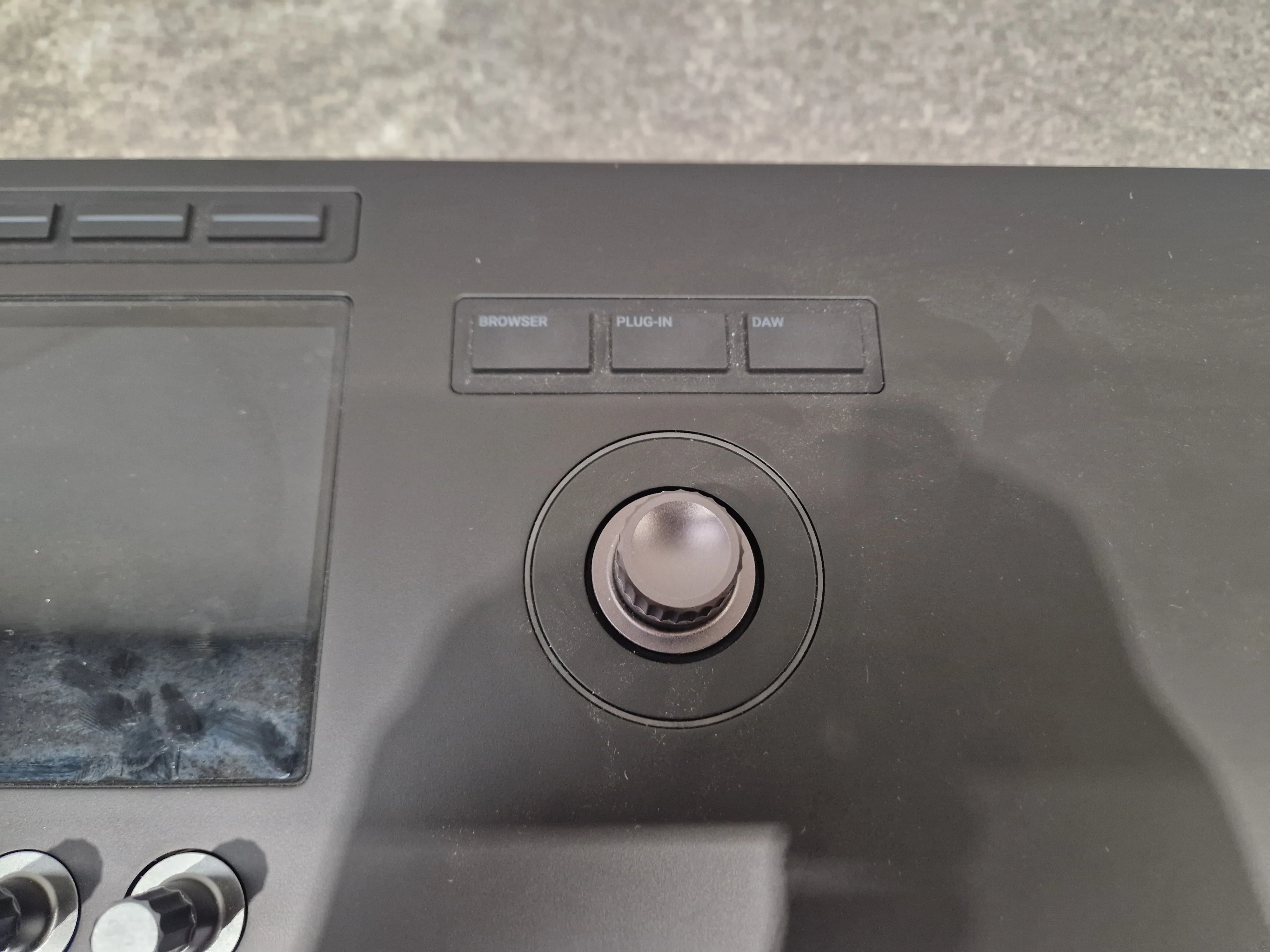 Kontrol S49 Mk3 - 49-Key MIDI Controller, USB Connectivity - Excellent w/ Original Box & Power Supply - Image 4