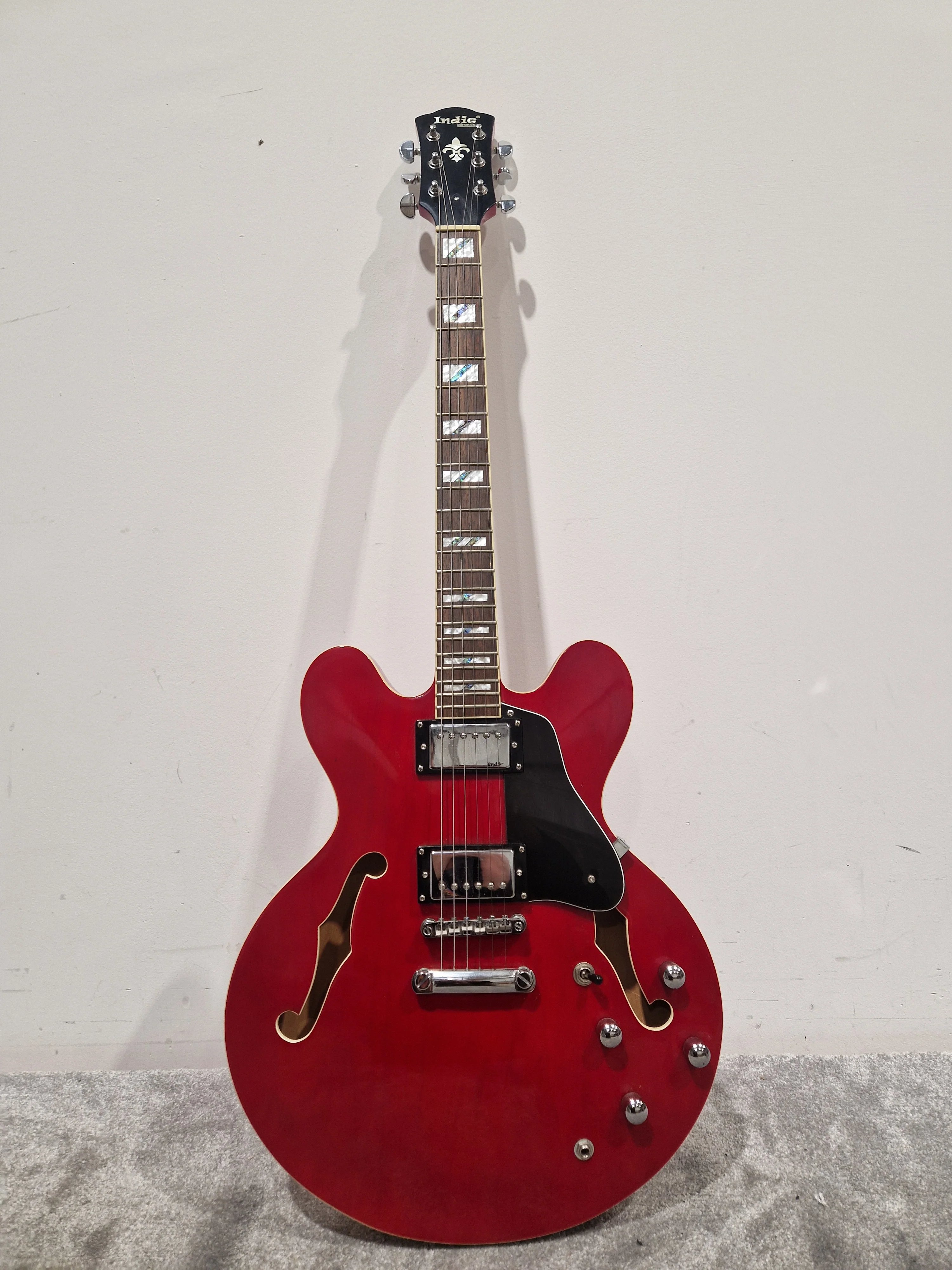 Indie Semi Acoustic 335 Electric Guitar Red - Made in Korea - Excellent w/ Hard Case - Image 10