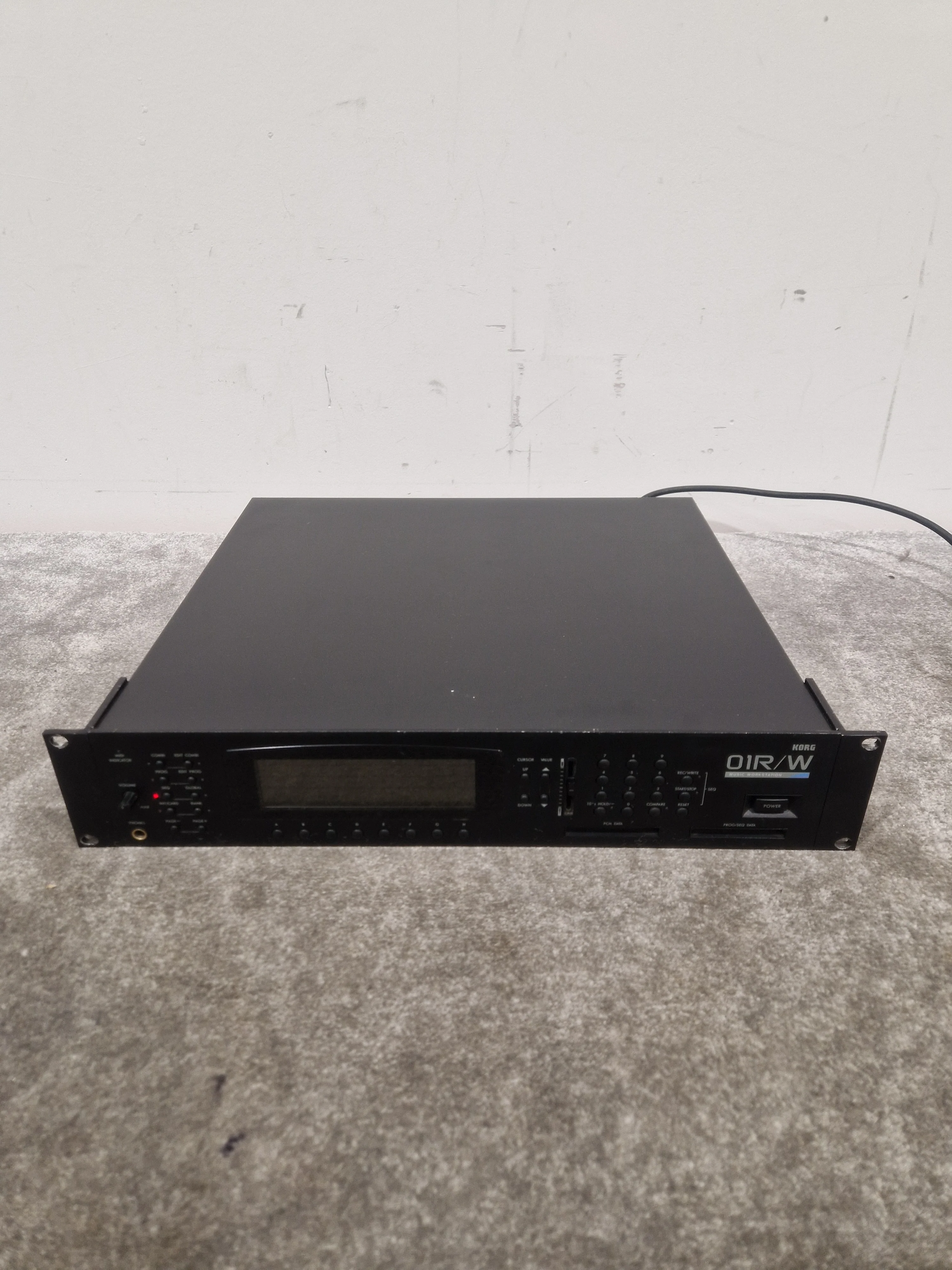 KORG 01R/W Synthesizer Sound Module - Rackmount - Excellent w/ Power Supply - Image 2