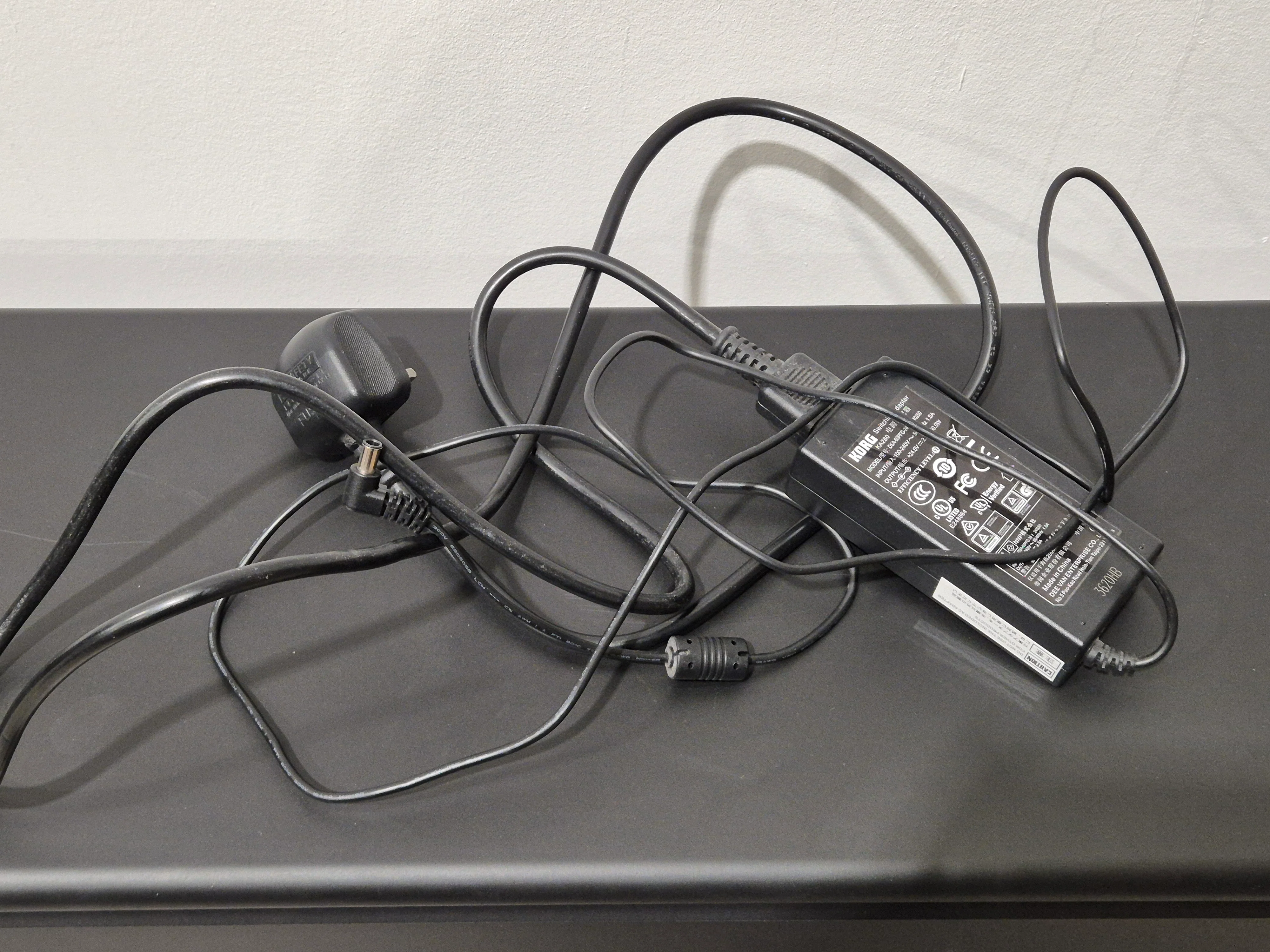 Korg C1 Air  - Compact 88 Weighted Key Digital Piano w/ Original Power Cable - Image 13