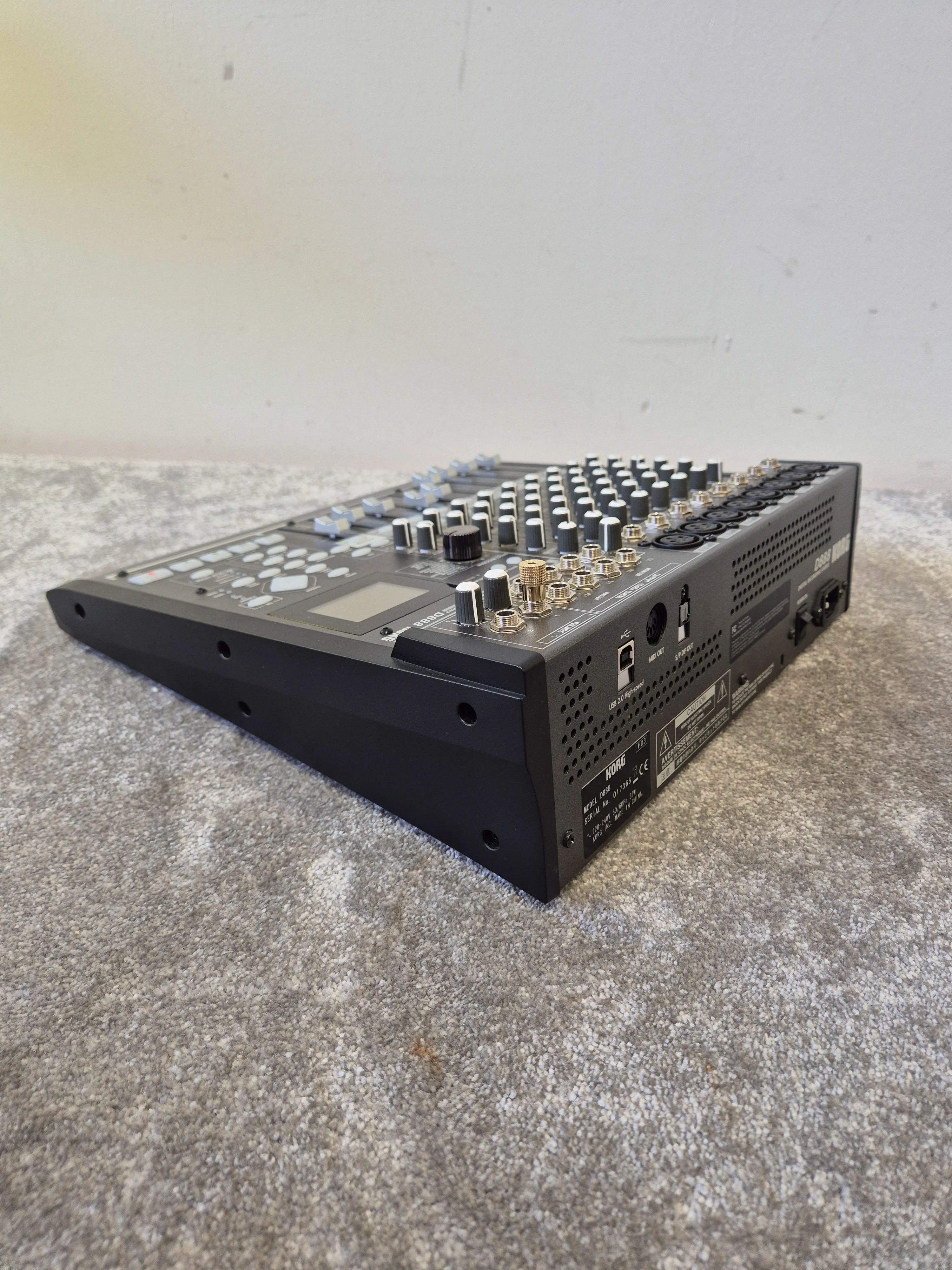 Korg D888 - 8 Track Digital Recorder - Very Good - Image 7