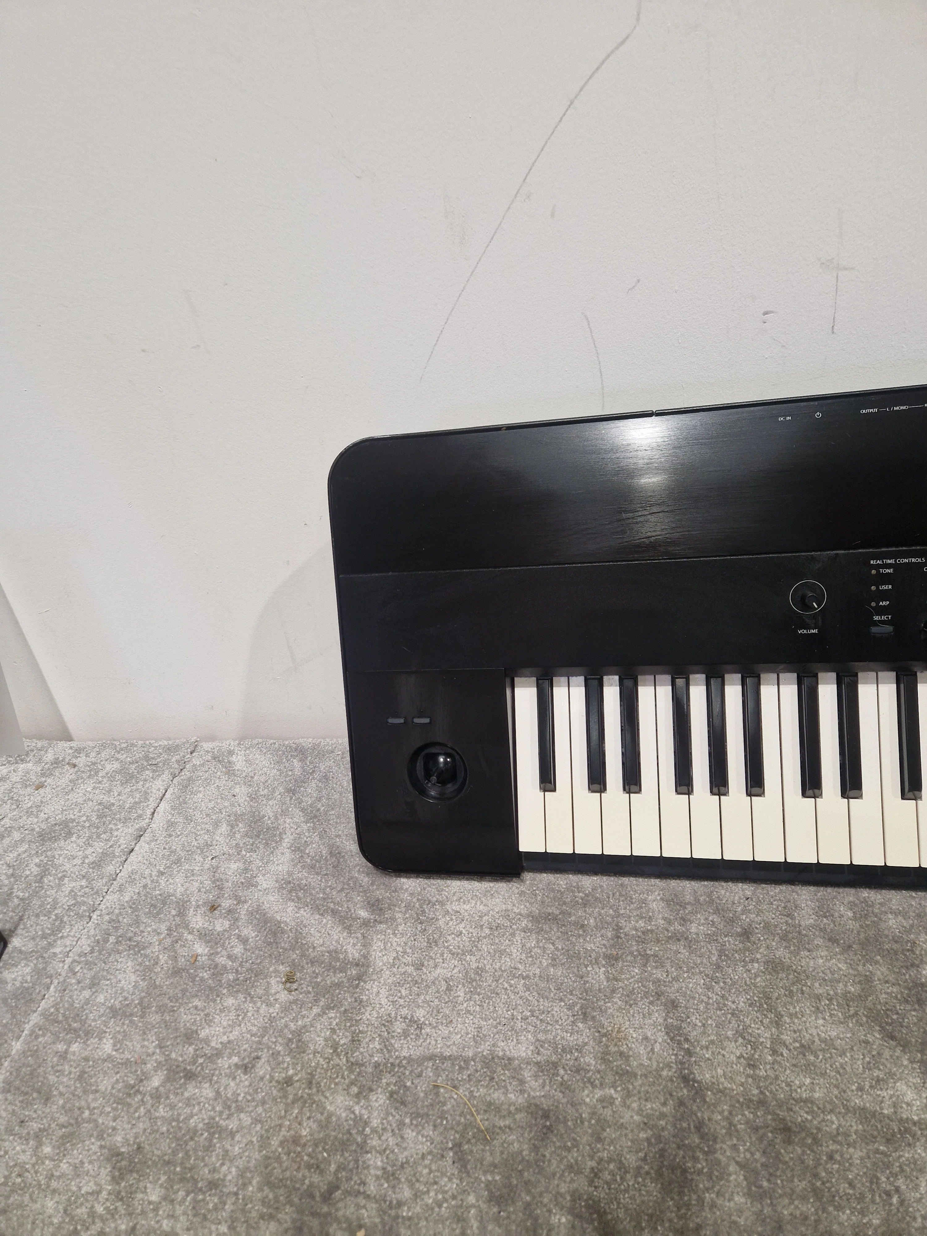 Korg Krome 88 - Digital Piano/Workstation - 88-Key - Dark Metallic - Good w/ Soft Case, Power Supply - Image 12