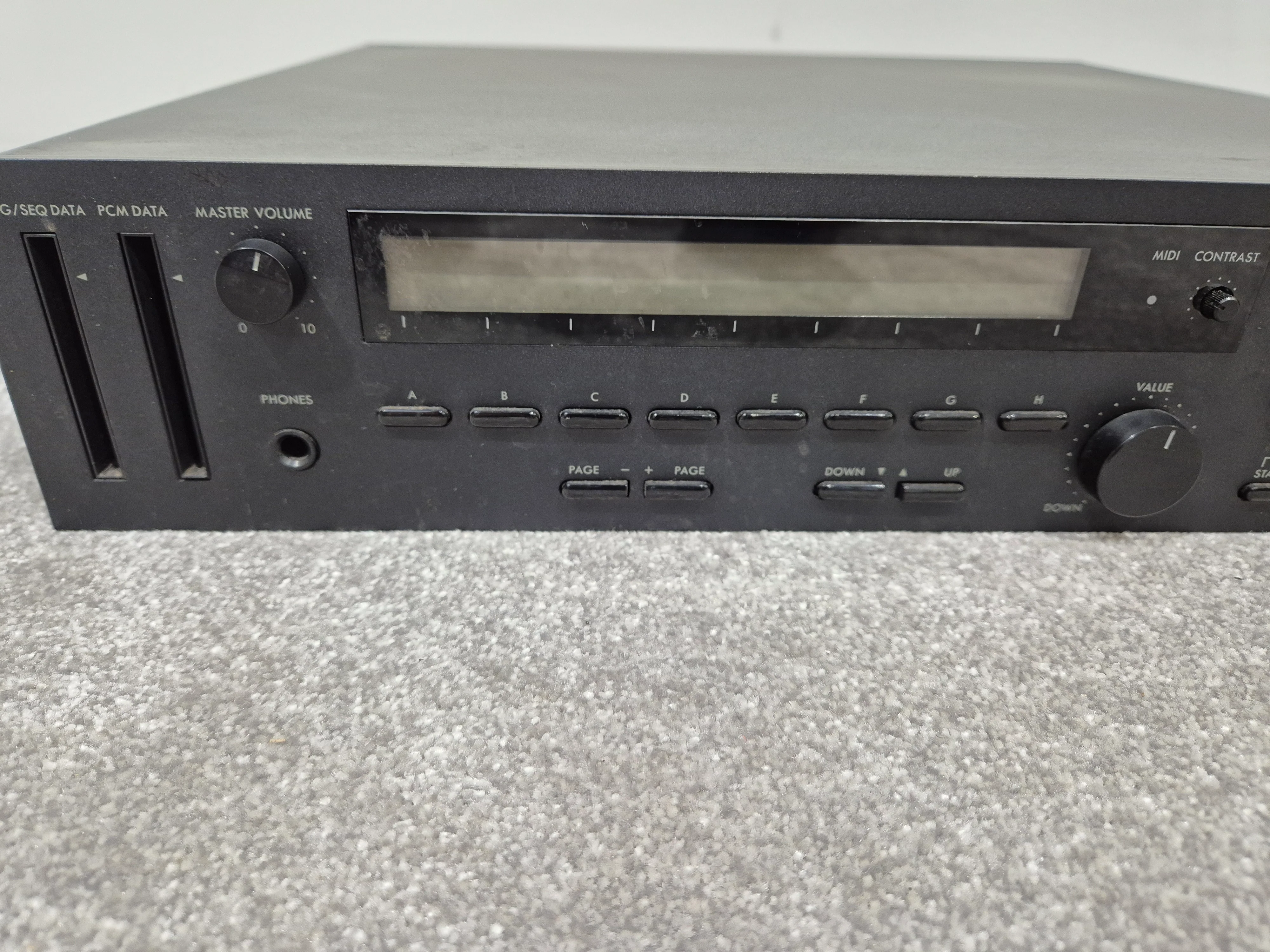 Korg M1R - Rackmount Workstation Synthesizer - Image 4